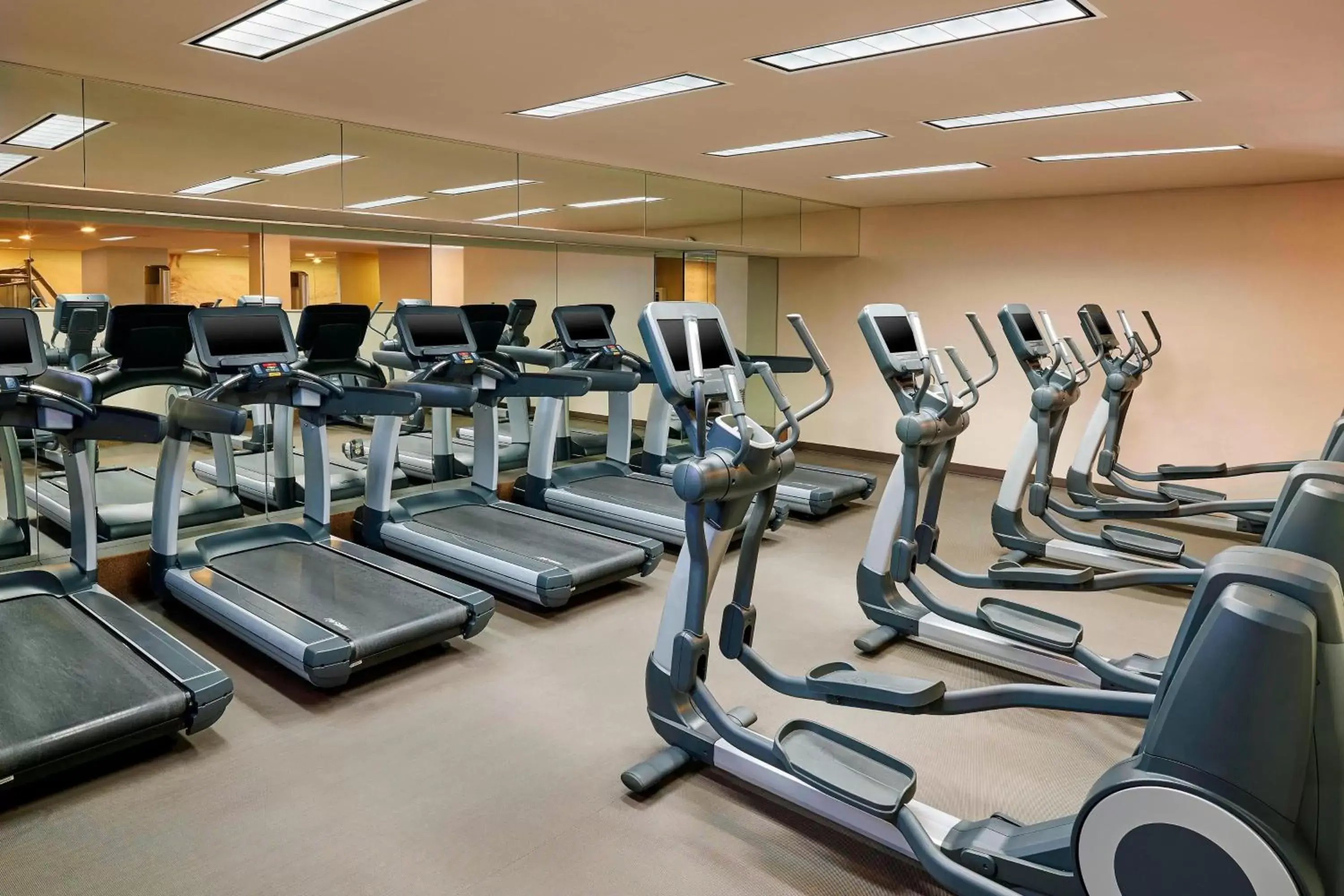 Fitness centre/facilities, Fitness Center/Facilities in The Westin Atlanta Airport