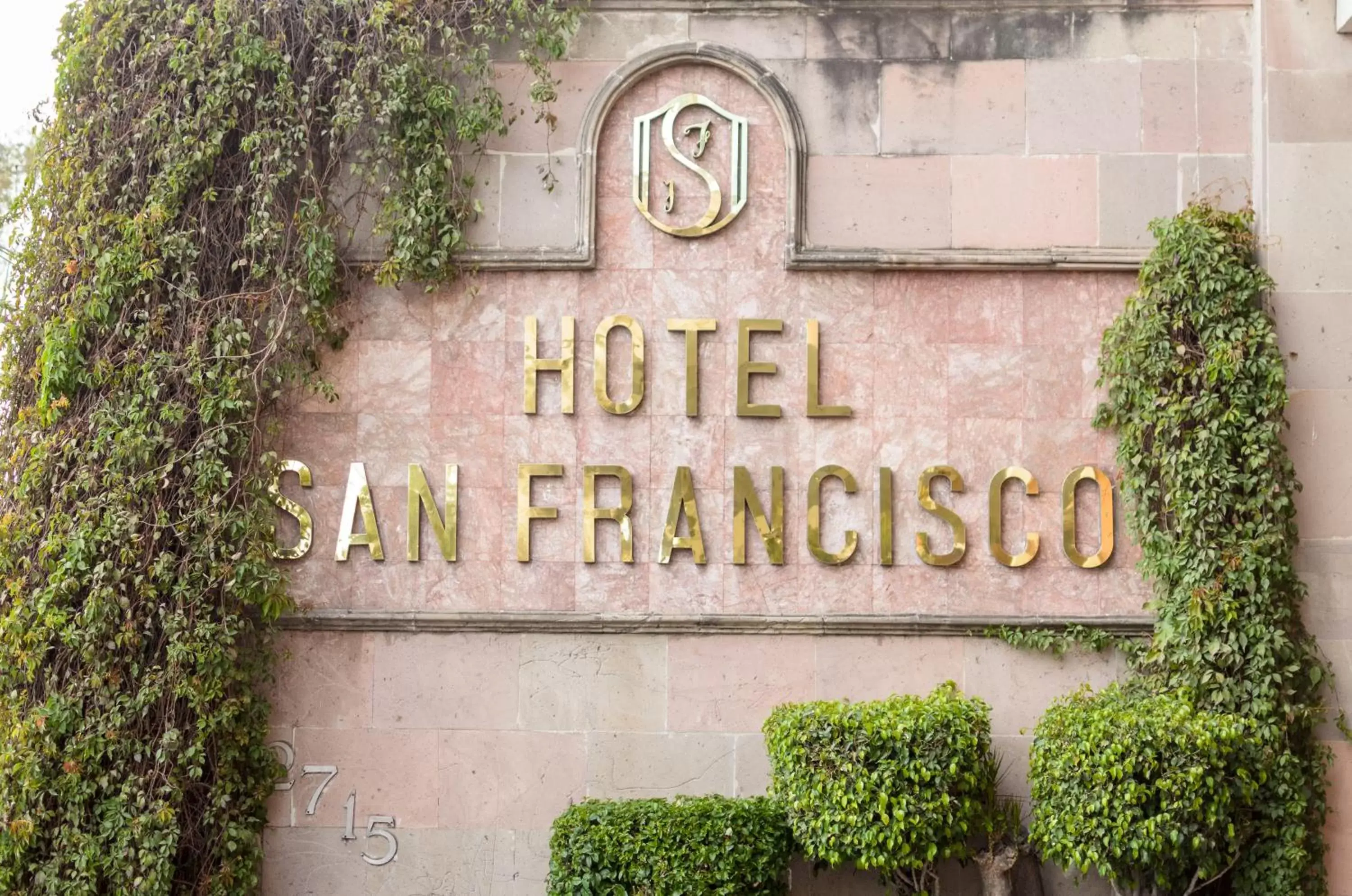 Property Logo/Sign in Hotel San Francisco Leon