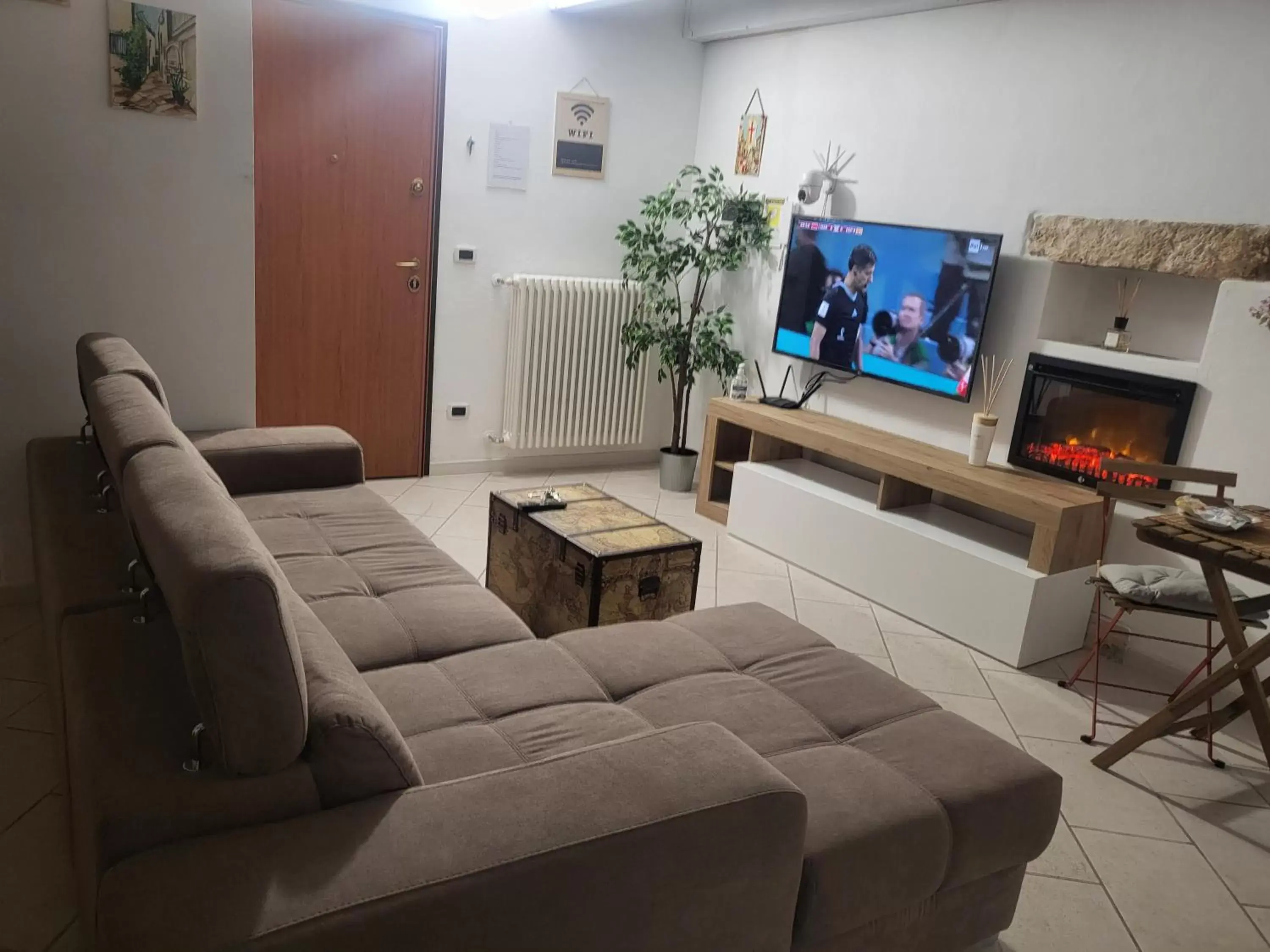 TV and multimedia, Seating Area in L'edera