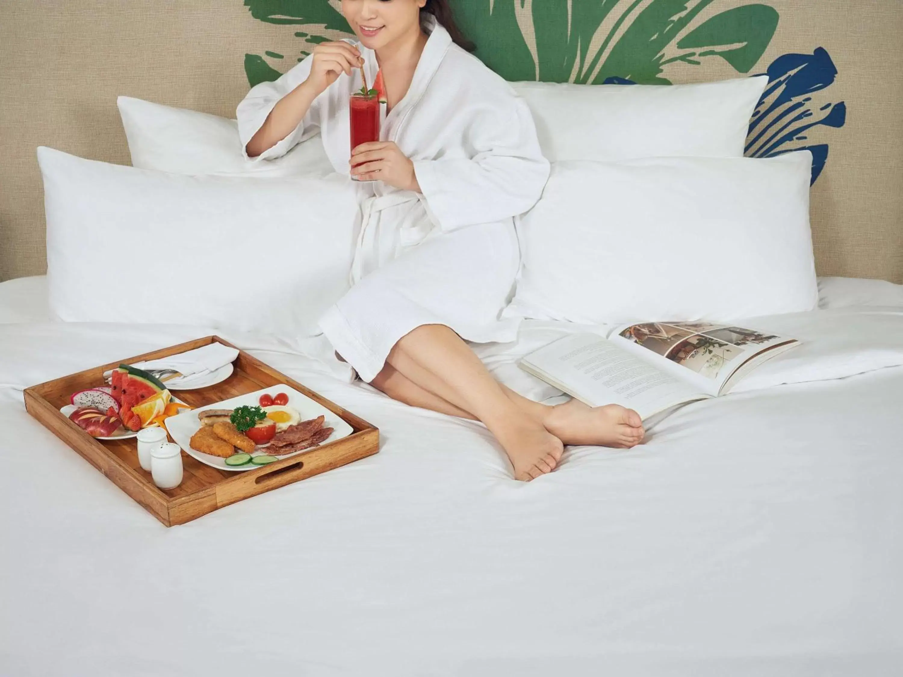 Photo of the whole room, Bed in Novotel Saigon Centre