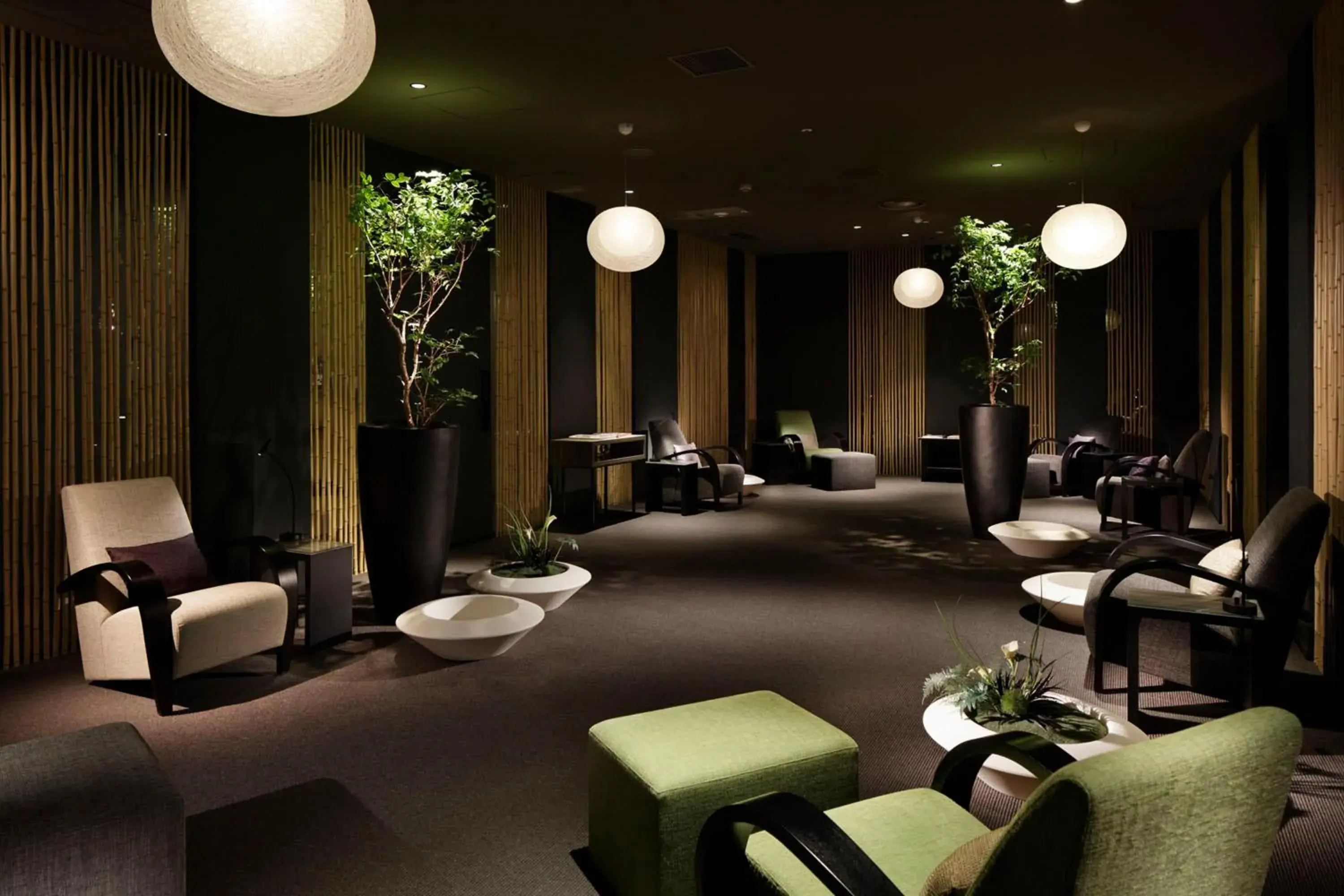 Lounge or bar in The Prince Sakura Tower Tokyo, Autograph Collection