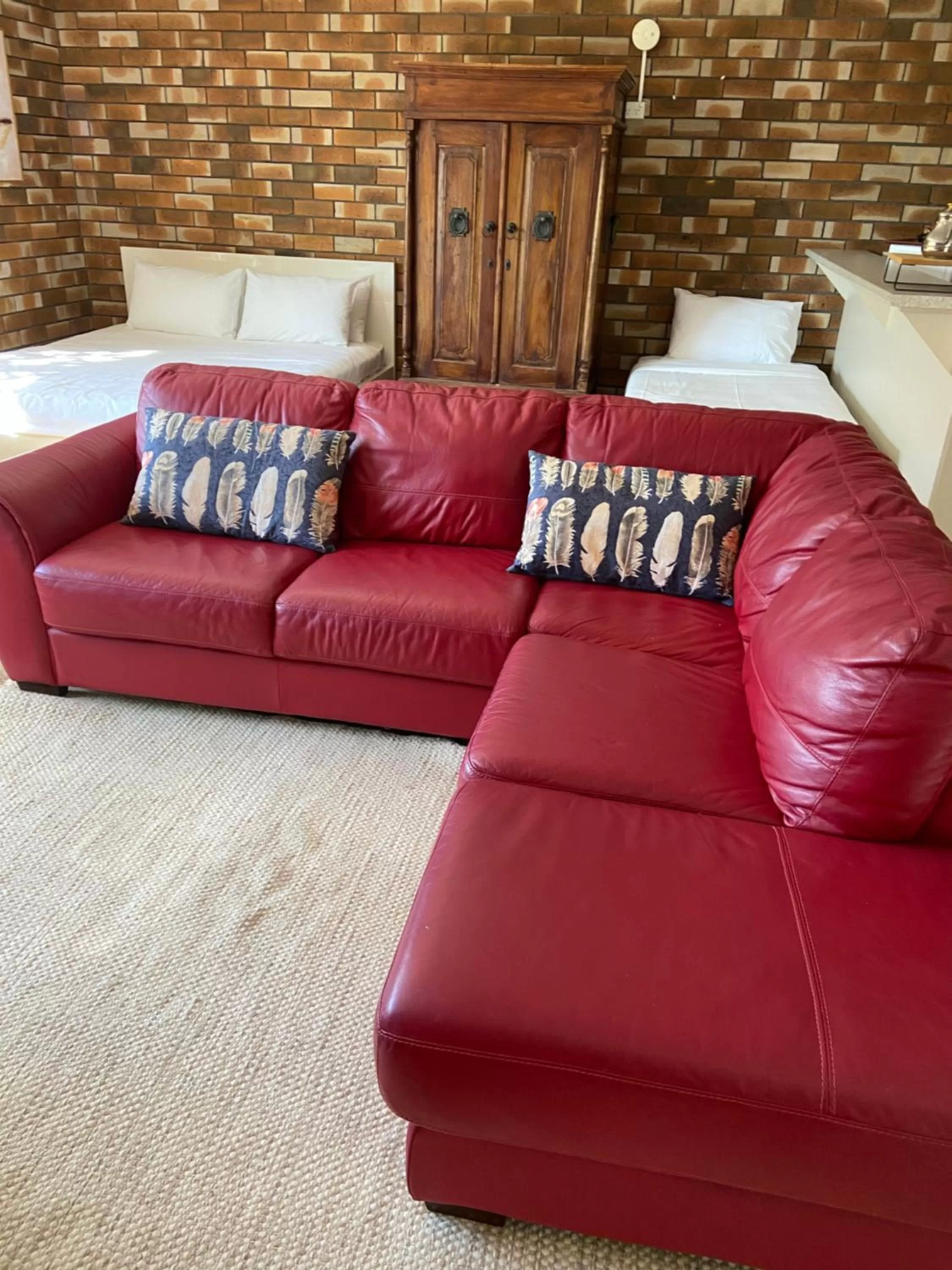 Seating Area in Ettalong Beach motel