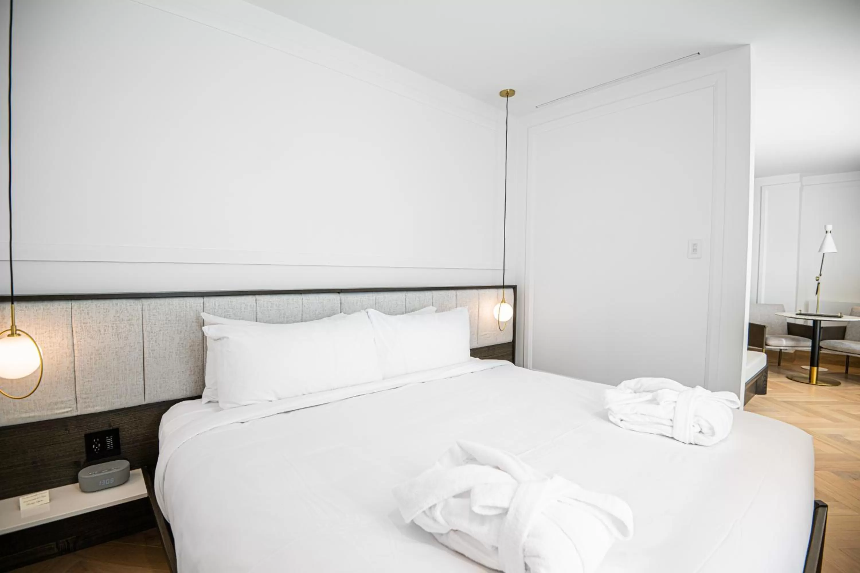 Bed in Hôtel Boutique Ophelia - Par Aneyro