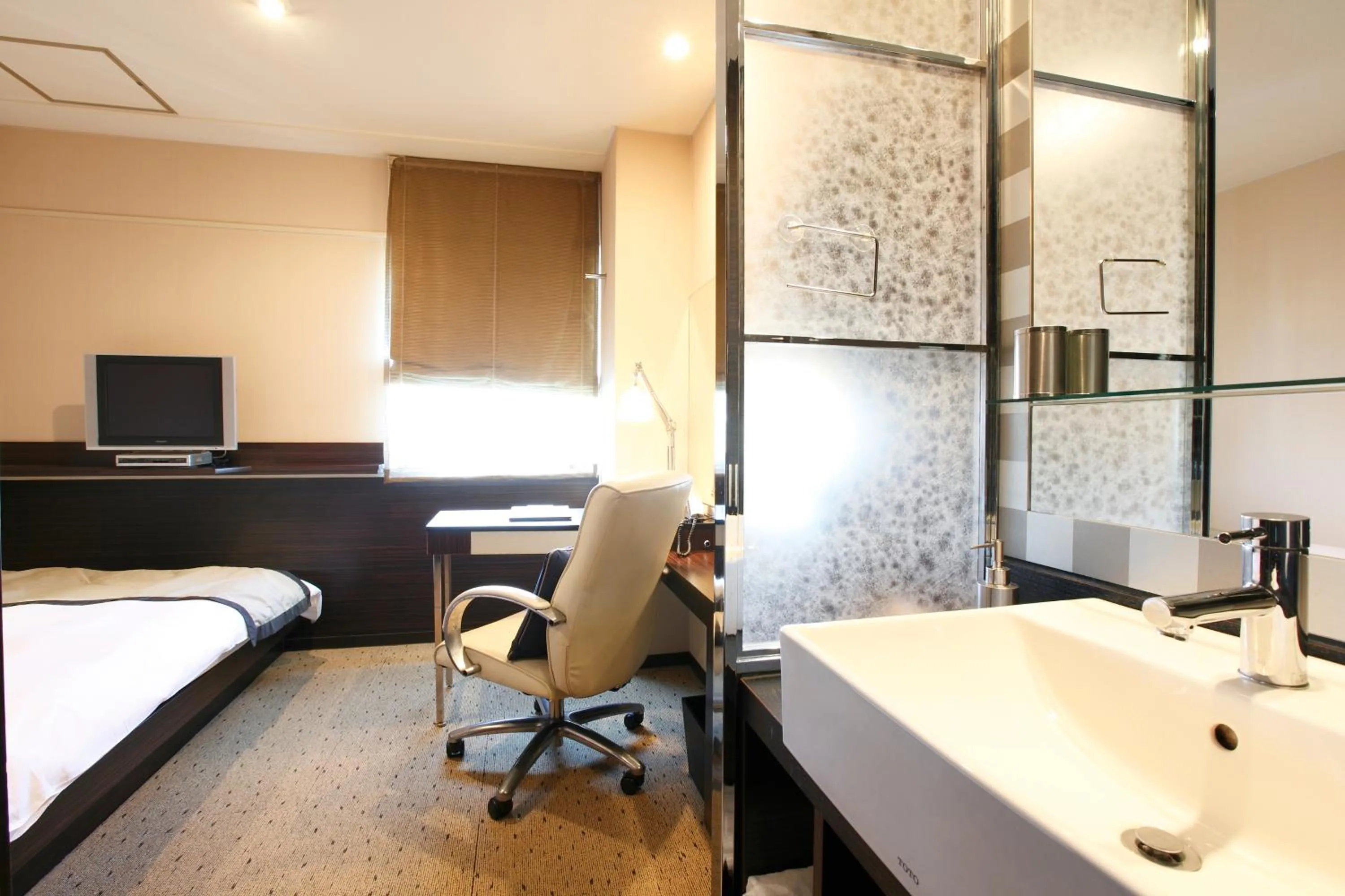 Decorative detail, Bed in My Hotel Ryugu