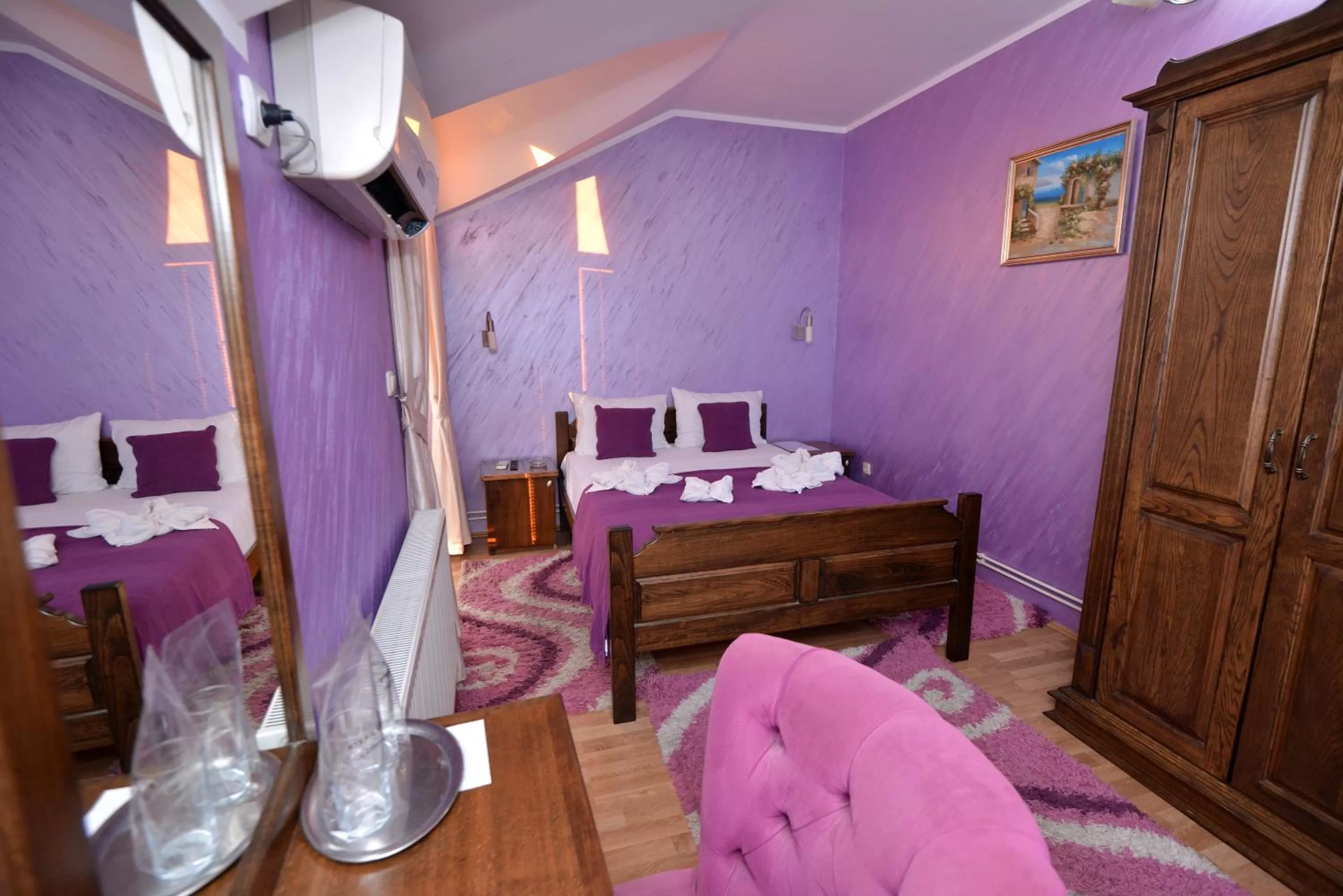 Bed in Garni Hotel Kaća