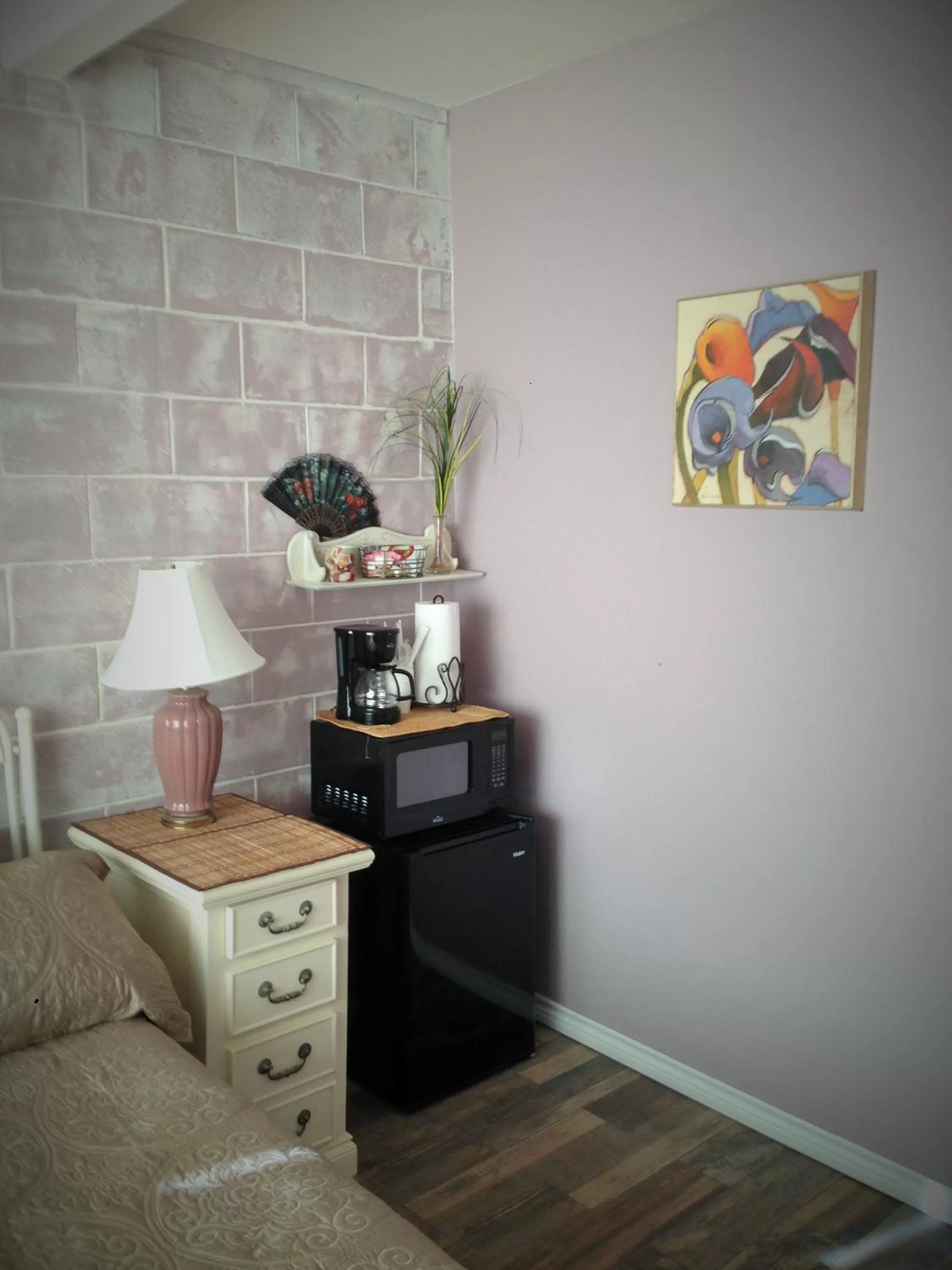 Bedroom in Capri Beach Hotel