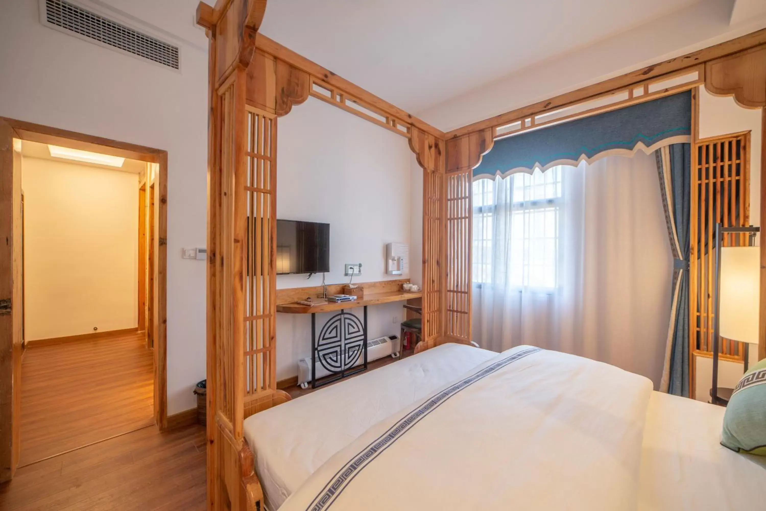 Deluxe Double Room with Bath in Zhangjiajie National Park Yuelu Homestay Deluxe Double Room with Bath in Zhangjiajie National Park Yuelu Homestay