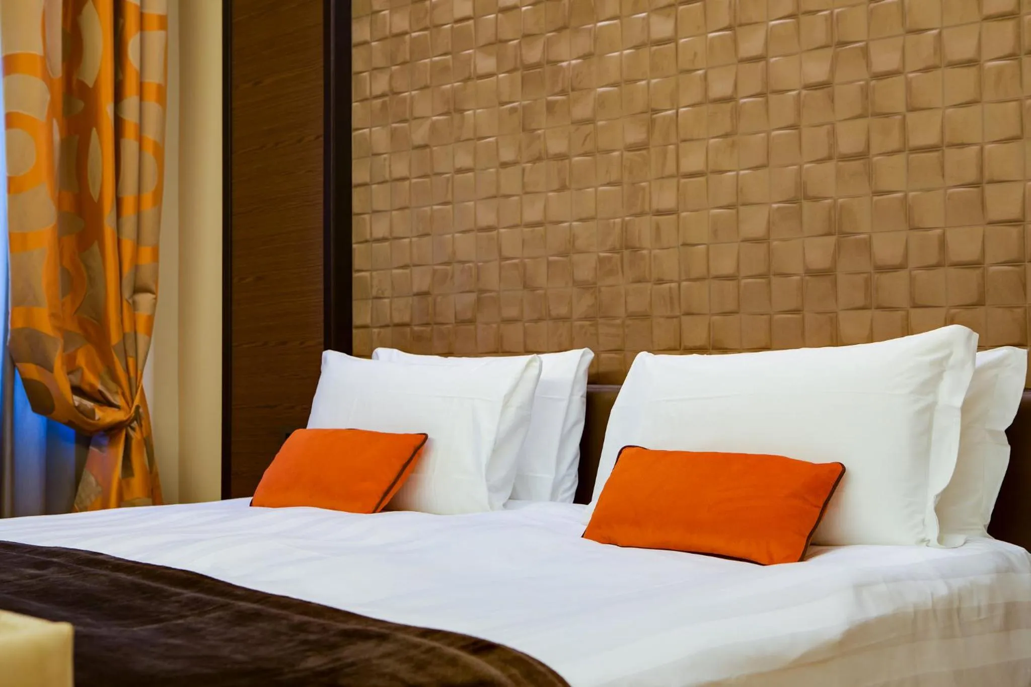 Bed in Solo Experience Hotel