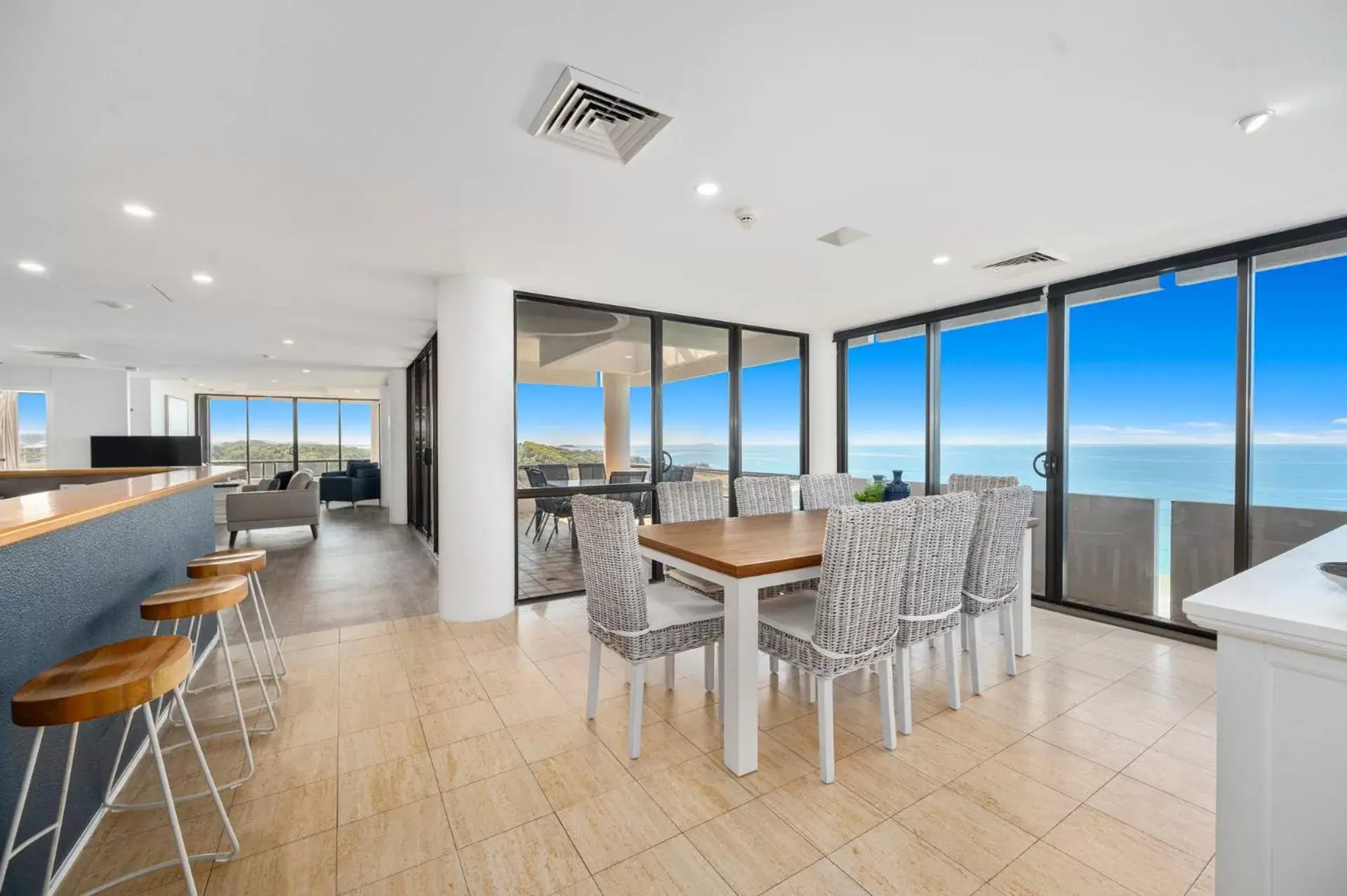 Dining area in Pacific Towers Beach Resort