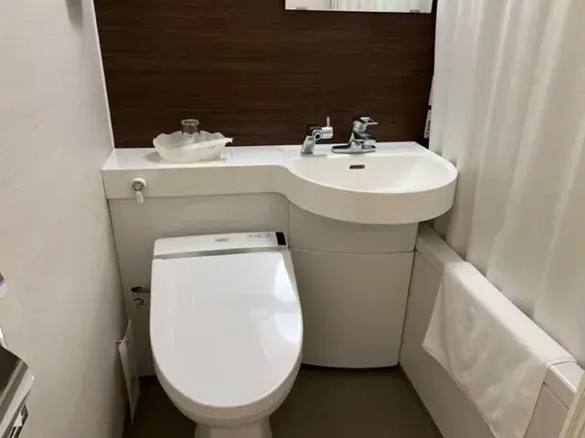 Bathroom in Hotel Shinjukuya