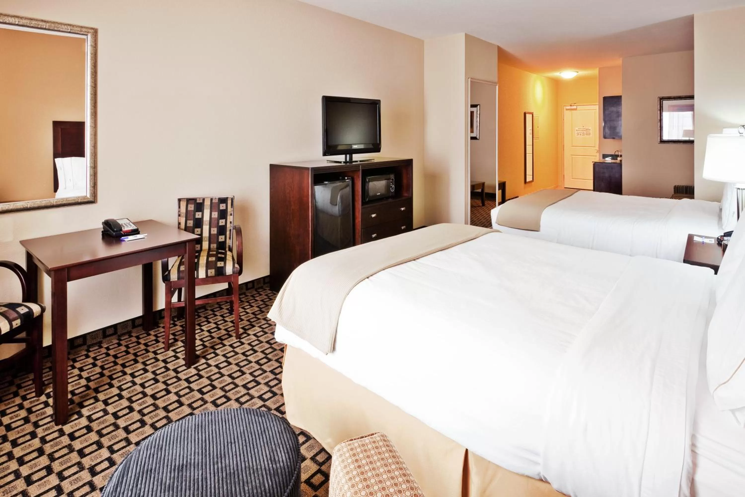 Photo of the whole room, Bed in Holiday Inn Express & Suites Clovis, an IHG Hotel