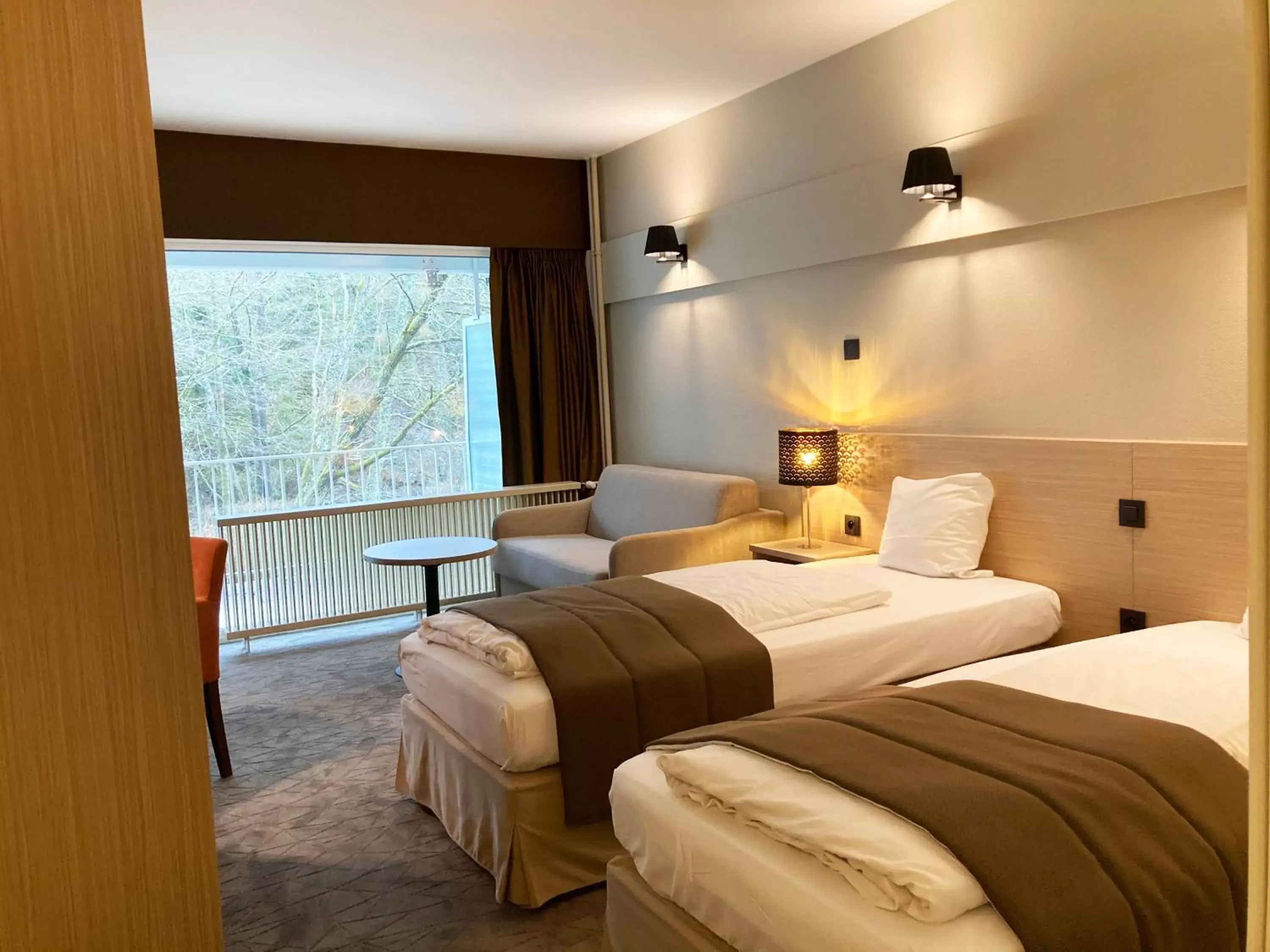 Standard Twin Room in Vayamundo Houffalize Standard Twin Room in Vayamundo Houffalize