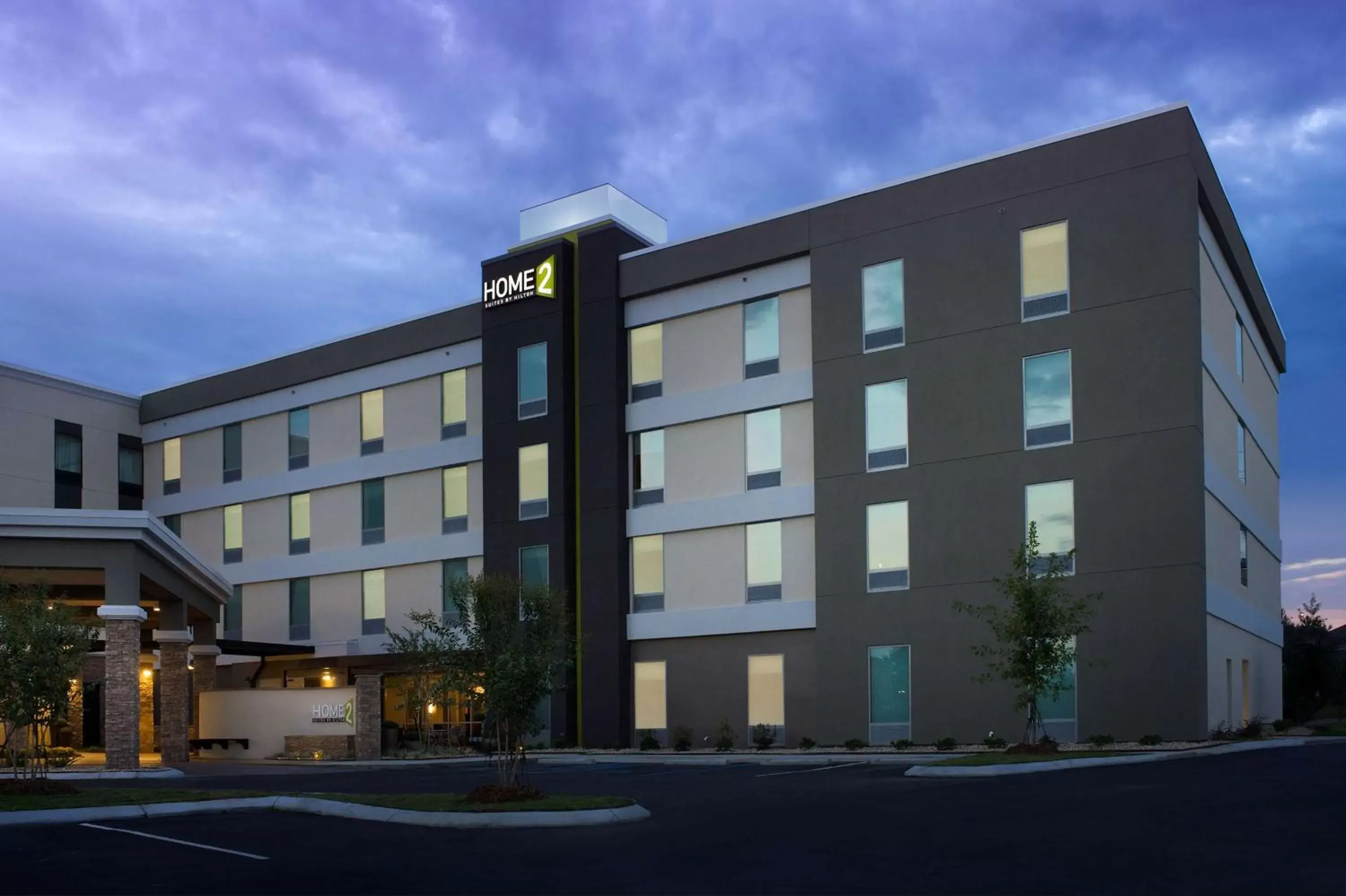 Property Building in Home2 Suites by Hilton Hattiesburg