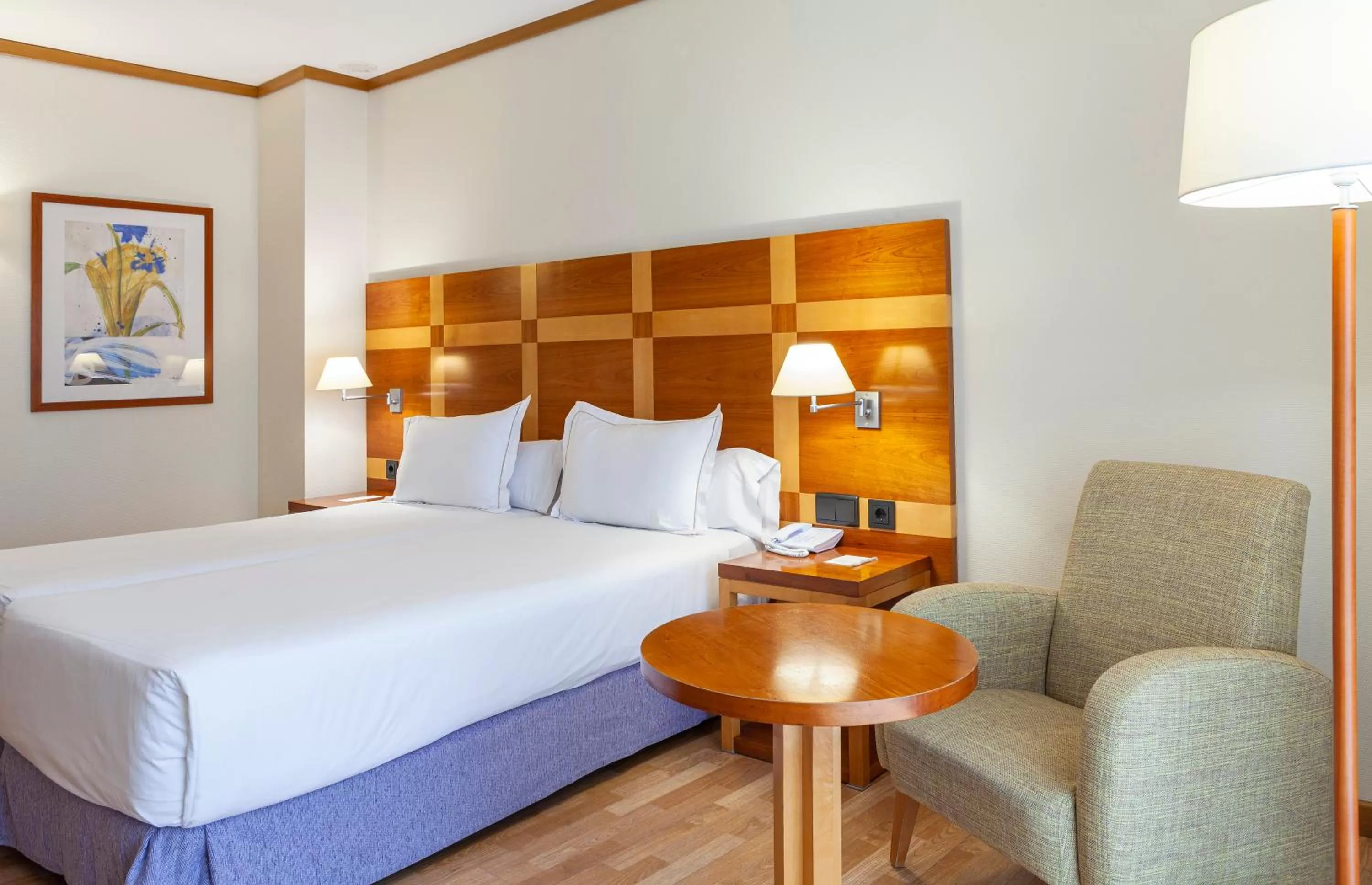 Coffee/tea facilities, Bed in Senator Parque Central