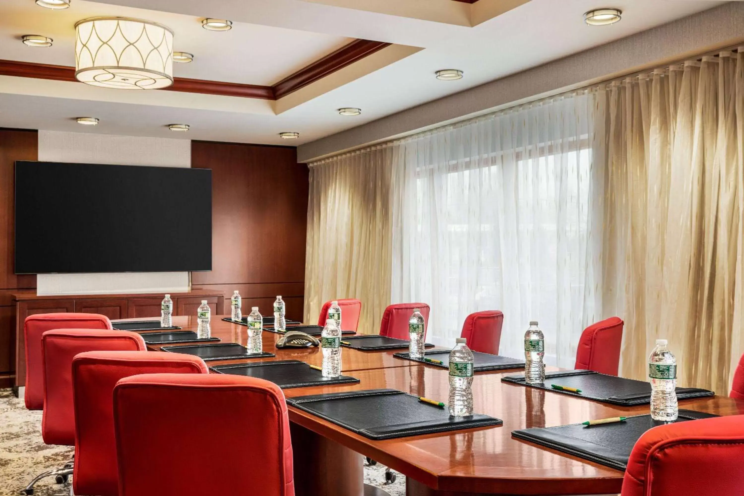 Meeting/conference room in Viana Hotel and Spa, Trademark Collection by Wyndham