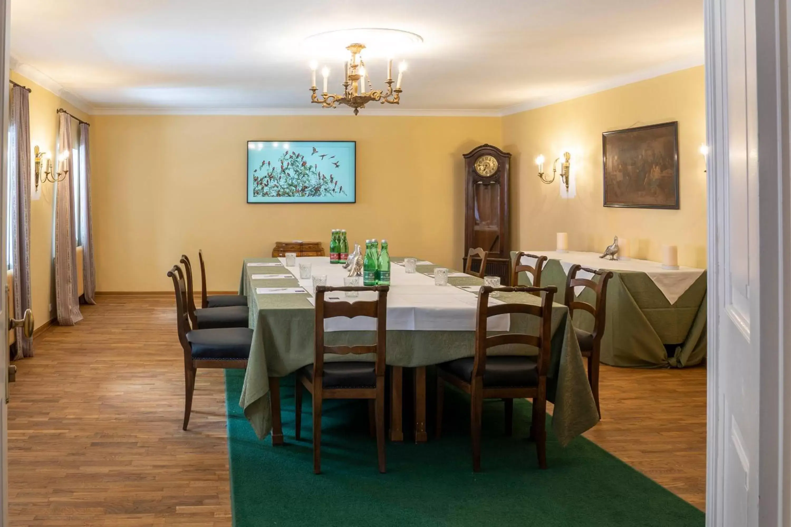 Communal lounge/ TV room, Restaurant/Places to Eat in Schlosswirt zu Anif - Hotel und Restaurant