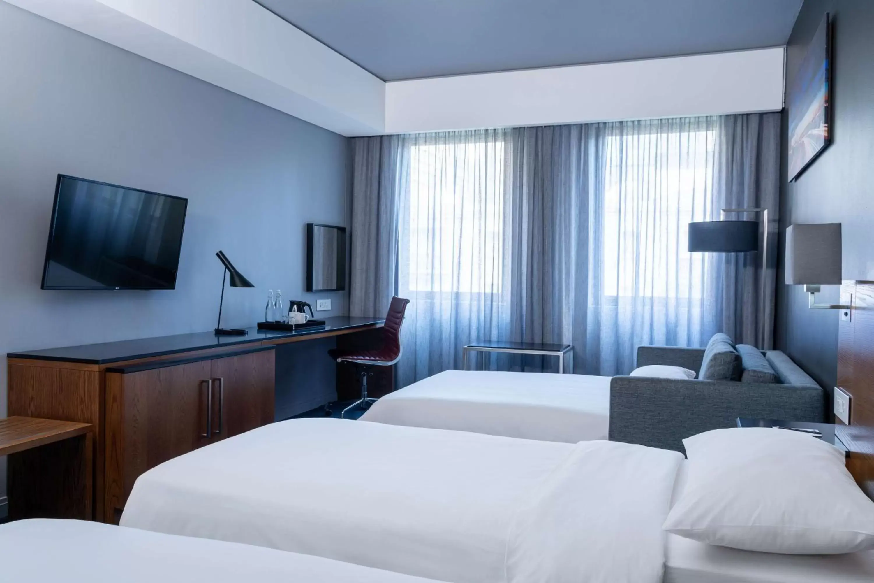 TV and multimedia, Bed in Park Inn by Radisson Cape Town Foreshore