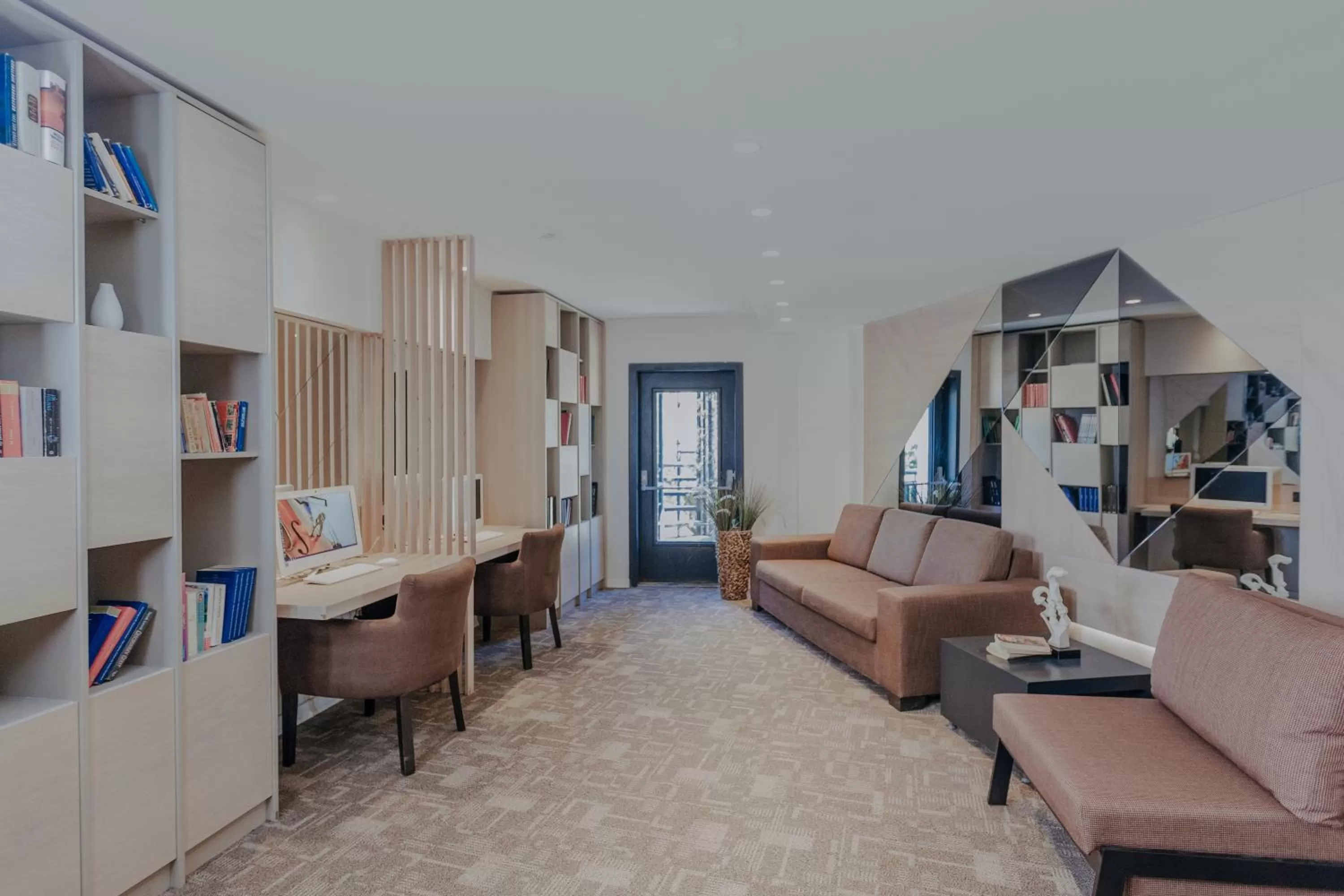 Library in Pırıl Hotel Thermal&Beauty SPA