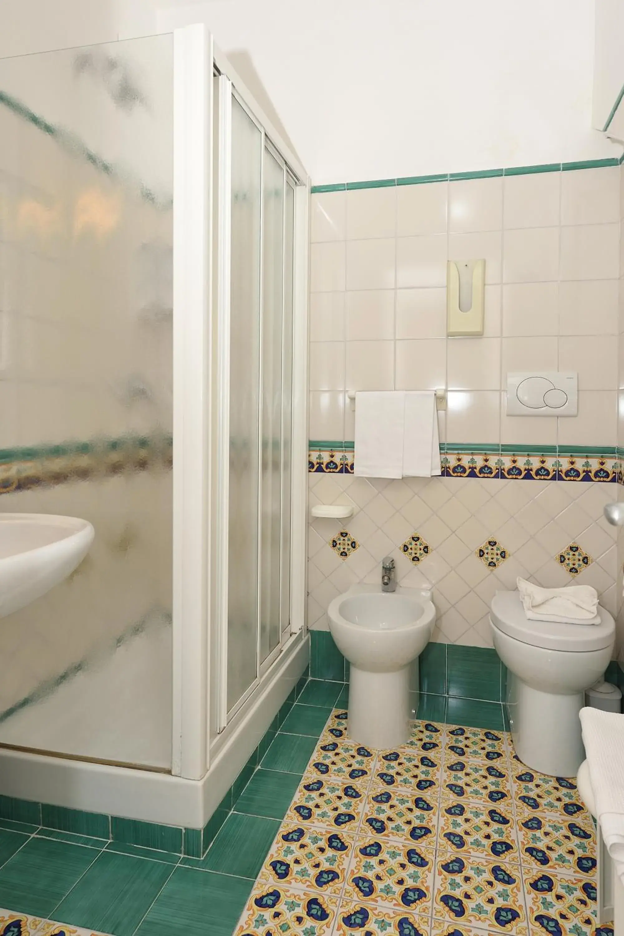 Bathroom in Hotel Settebello