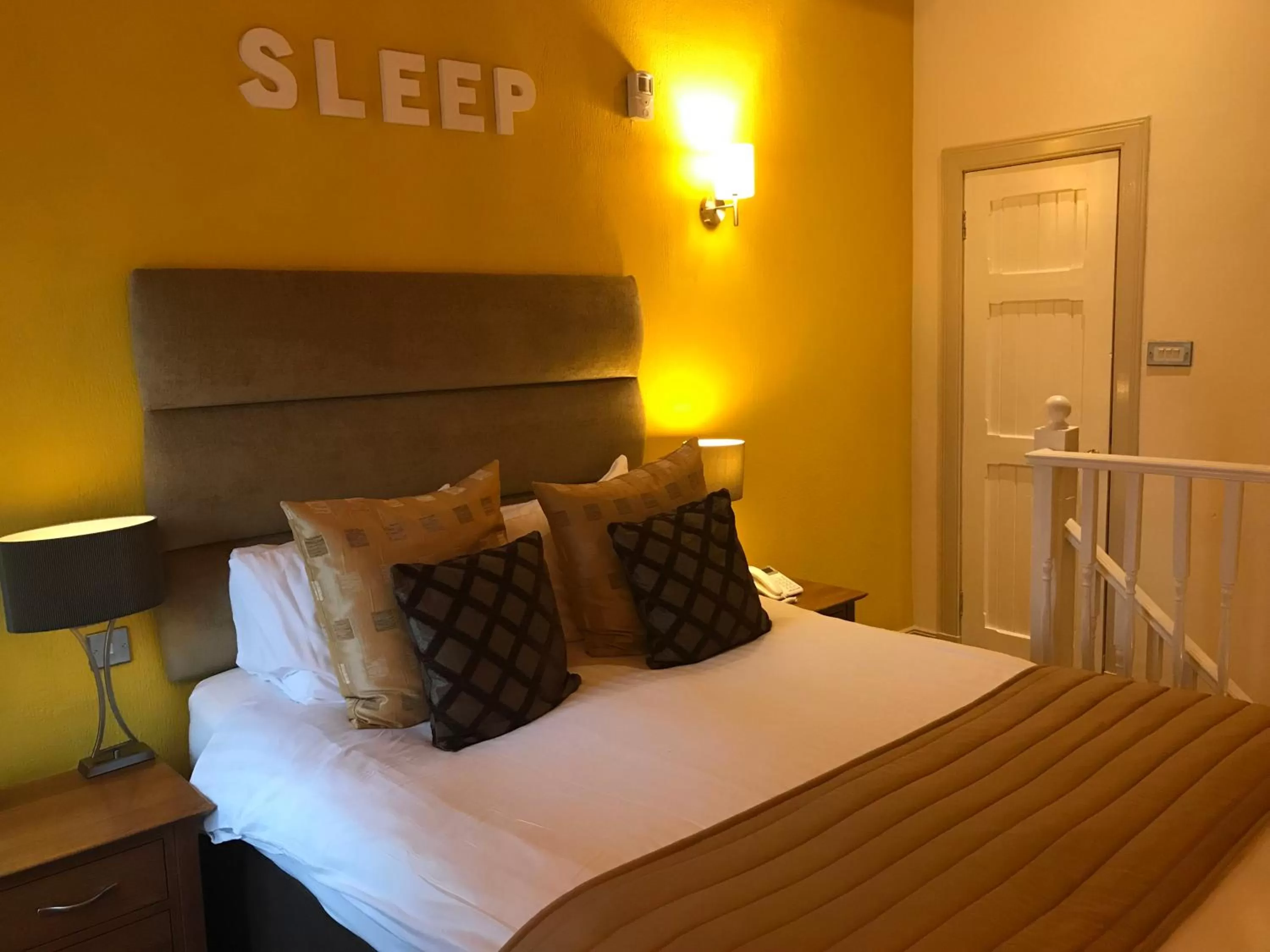 Bed in All Seasons Philipburn, BW Signature Collection