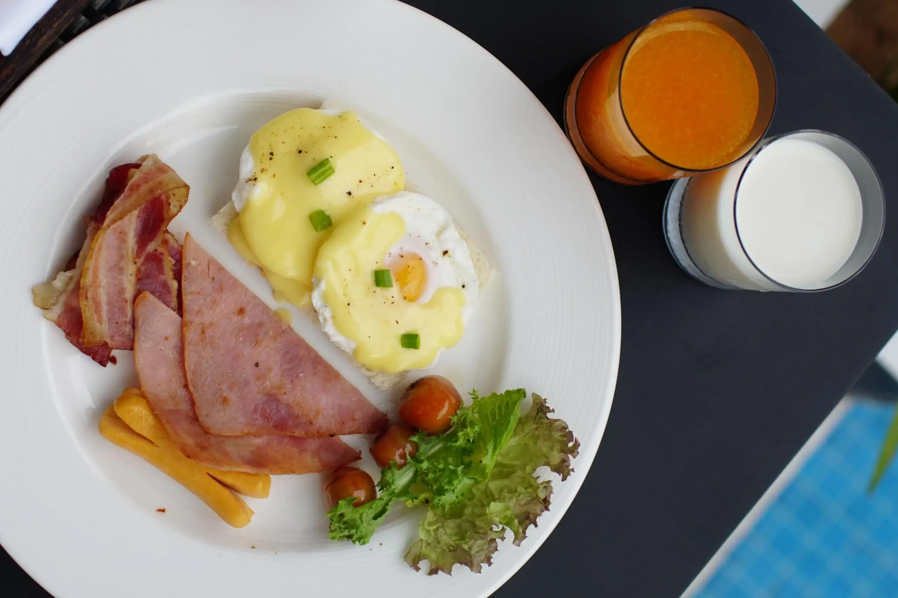 American breakfast, Food in Aroma Angkor Boutique Hotel