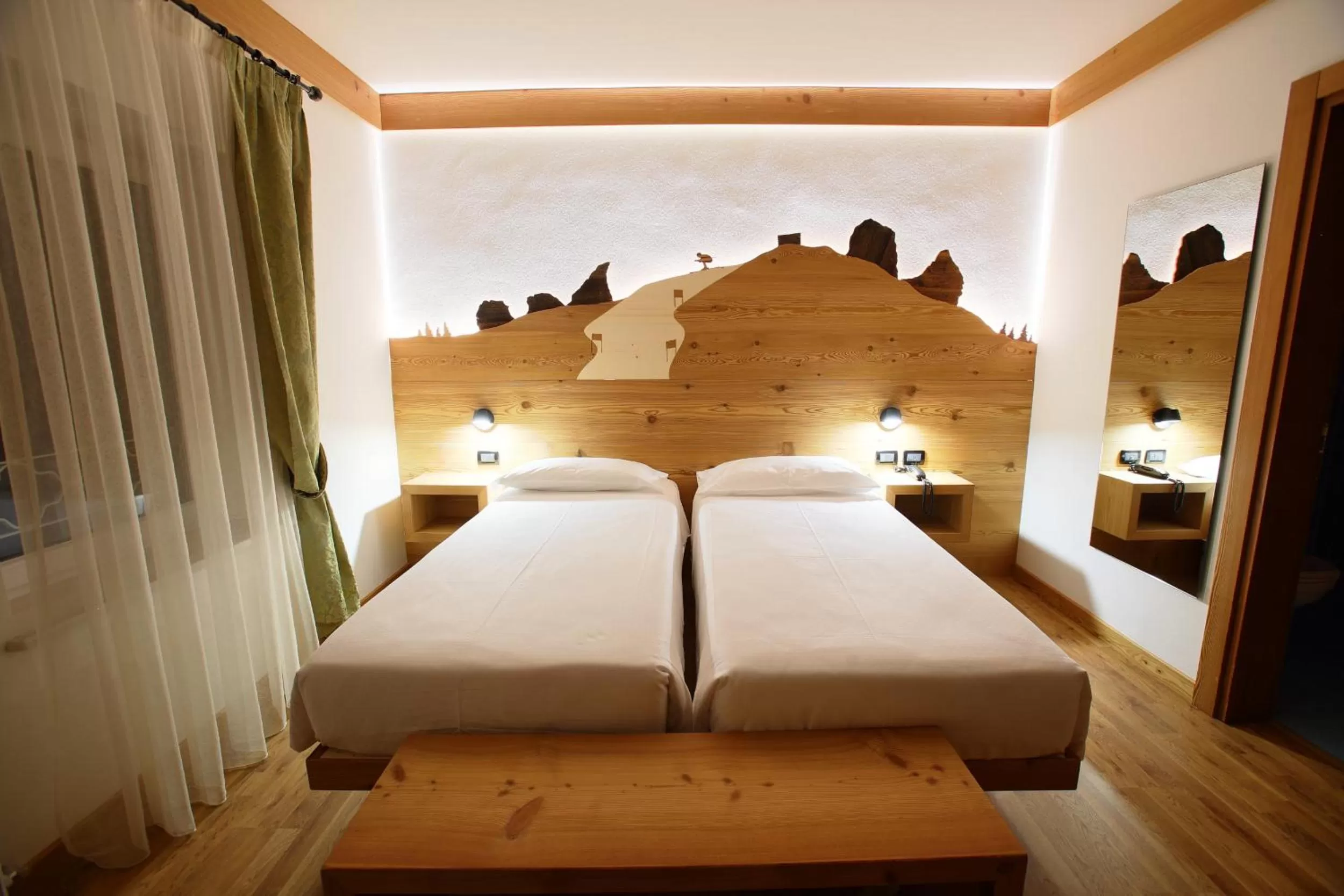 Bed in Hotel Des Alpes