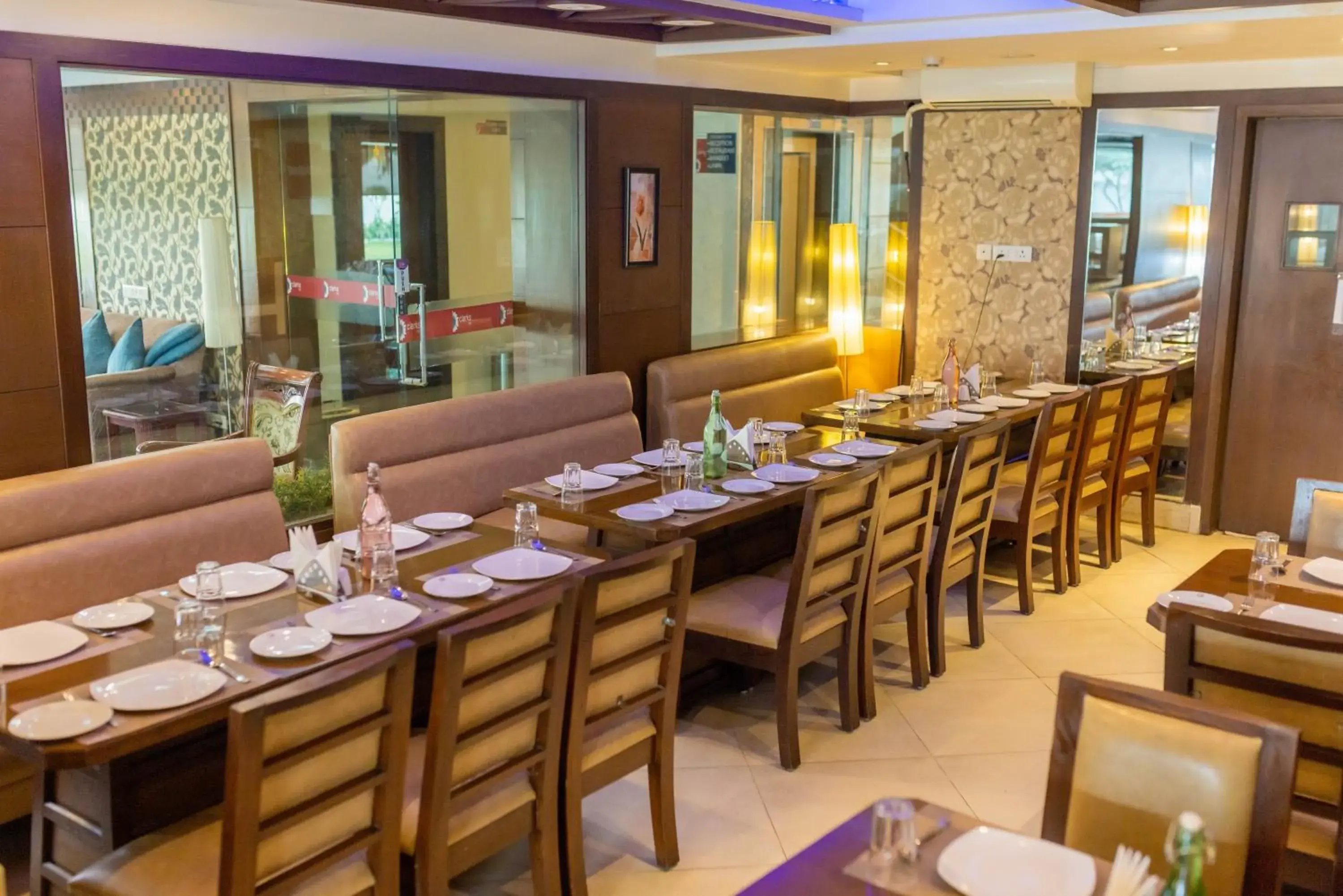 Restaurant/Places to Eat in Hotel Clarks Inn Jaipur, Banipark