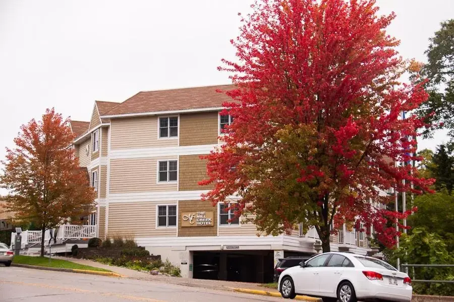 Property Building in Mill Creek Hotel