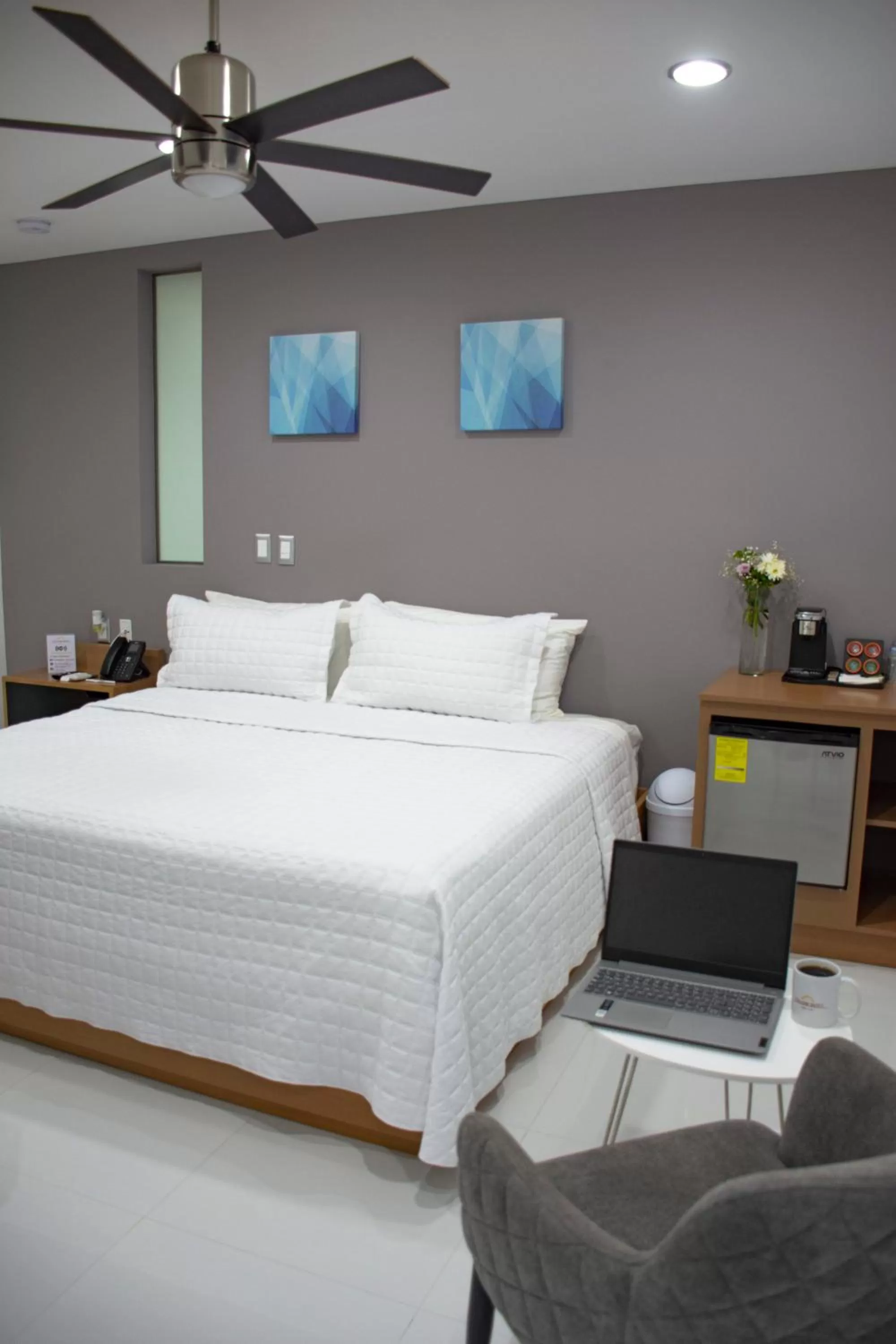 Standard King Room in Hotel Tramamoto Mazatlan