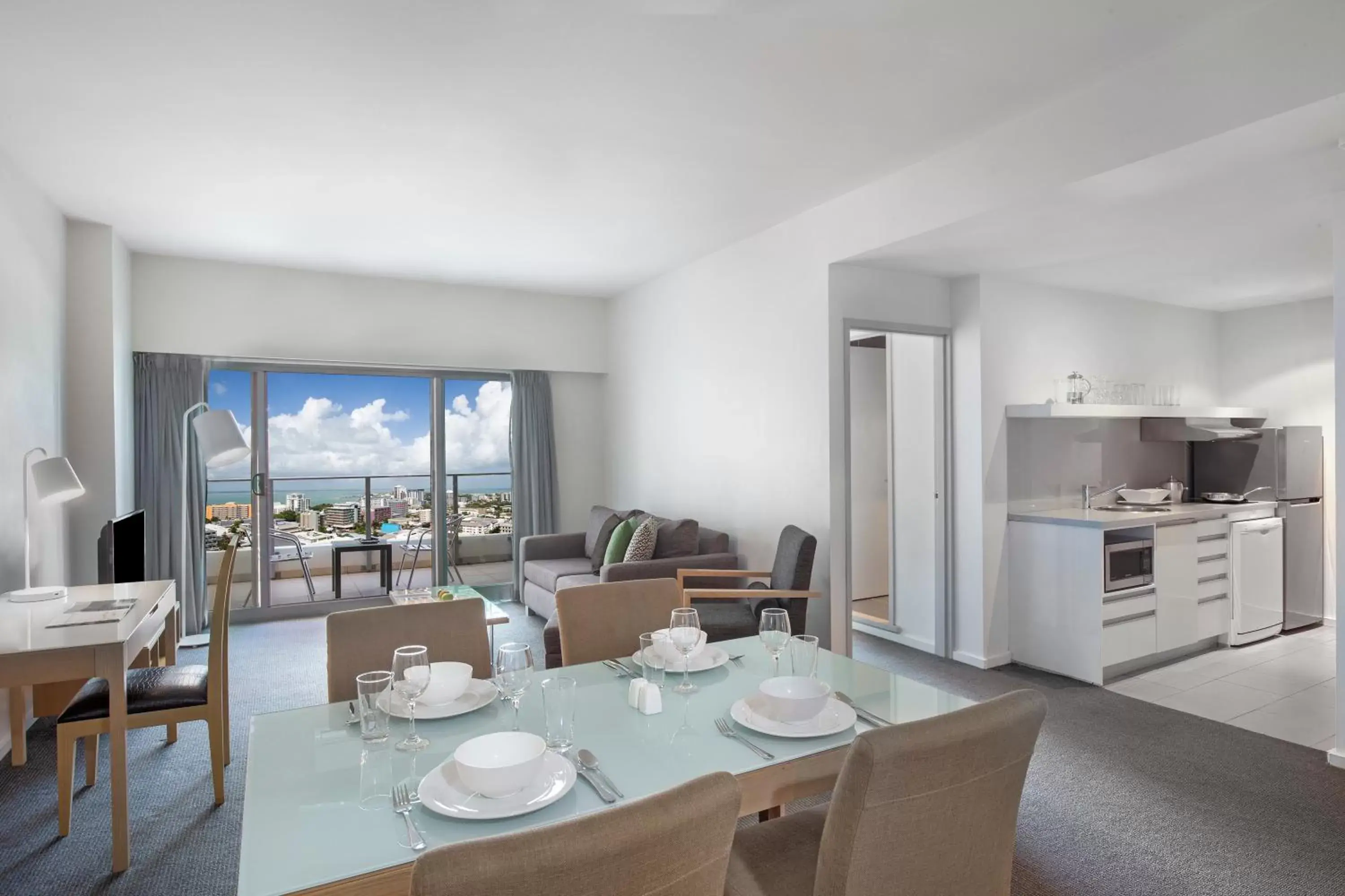 Kitchen or kitchenette, Dining Area in Mantra Pandanas