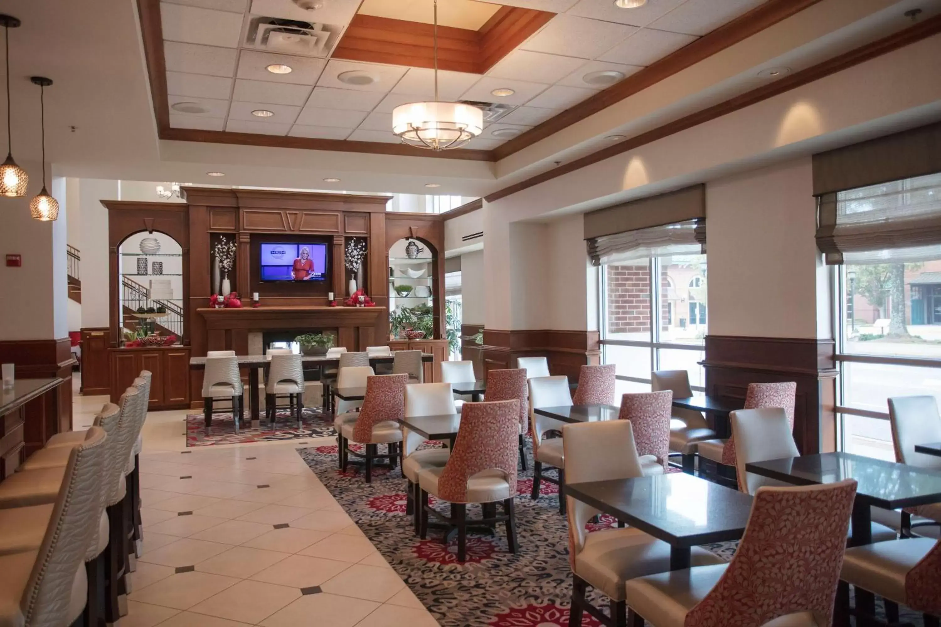 Dining area, Restaurant/Places to Eat in Hilton Garden Inn Athens Downtown