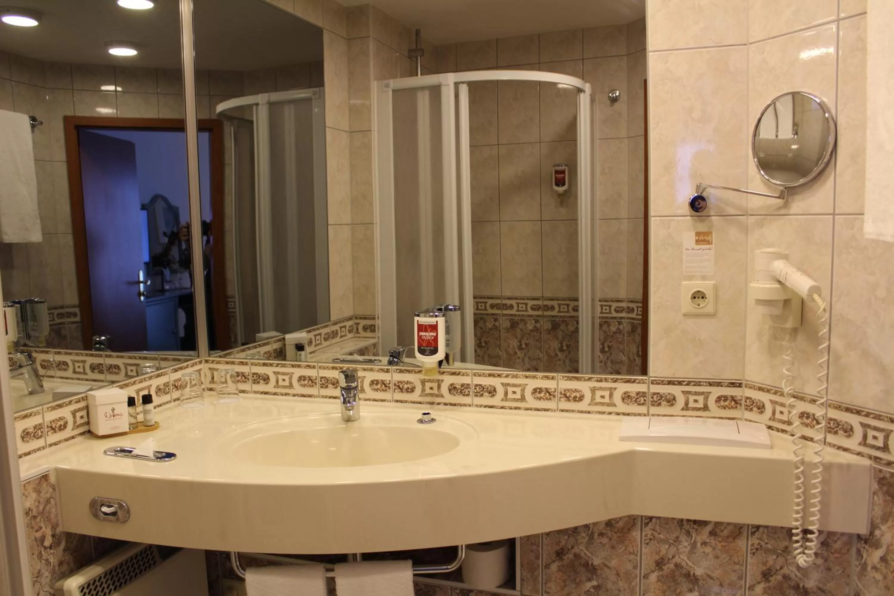 Bathroom in Hotel Residenz Bad Frankenhausen