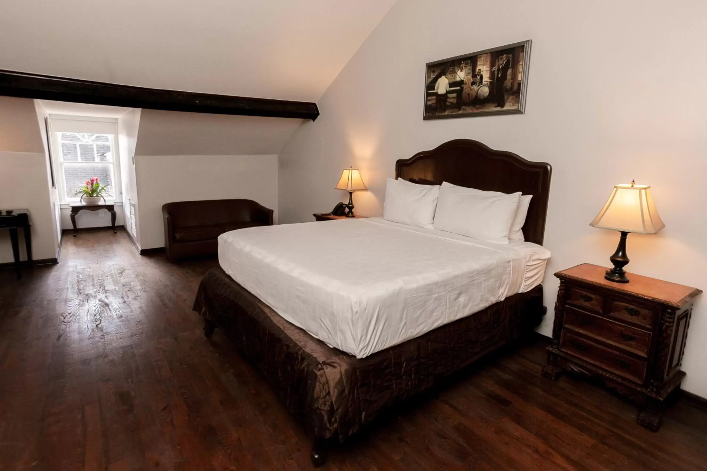 King Suite in Chateau Hotel King Suite in Chateau Hotel