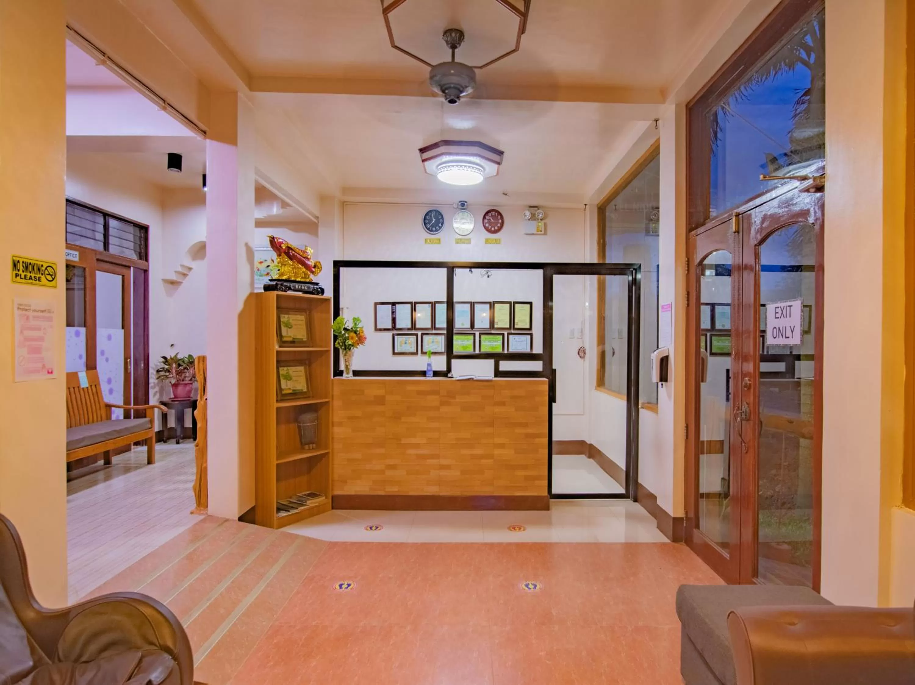 Lobby or reception in Jurias Garden Hotel