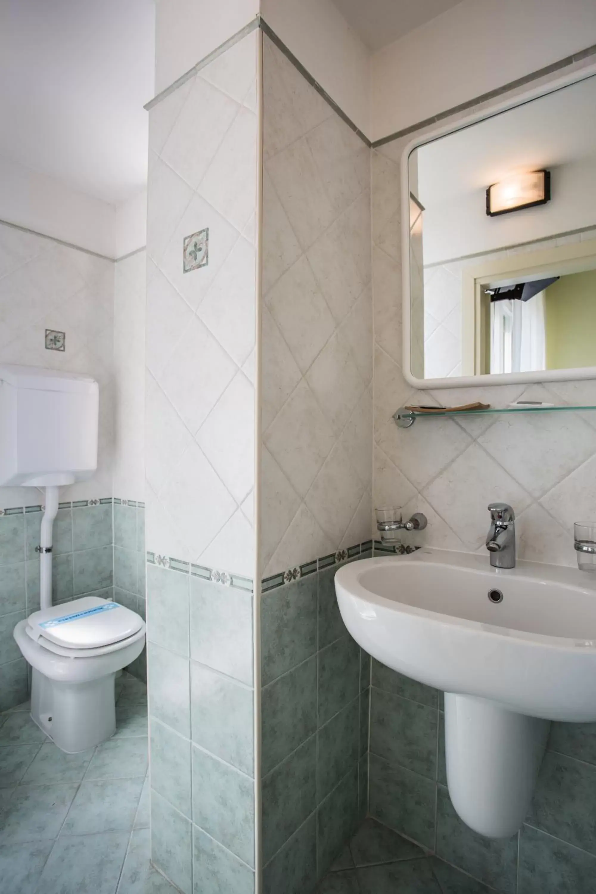 Toilet, Bathroom in Hotel Sant'Angelo