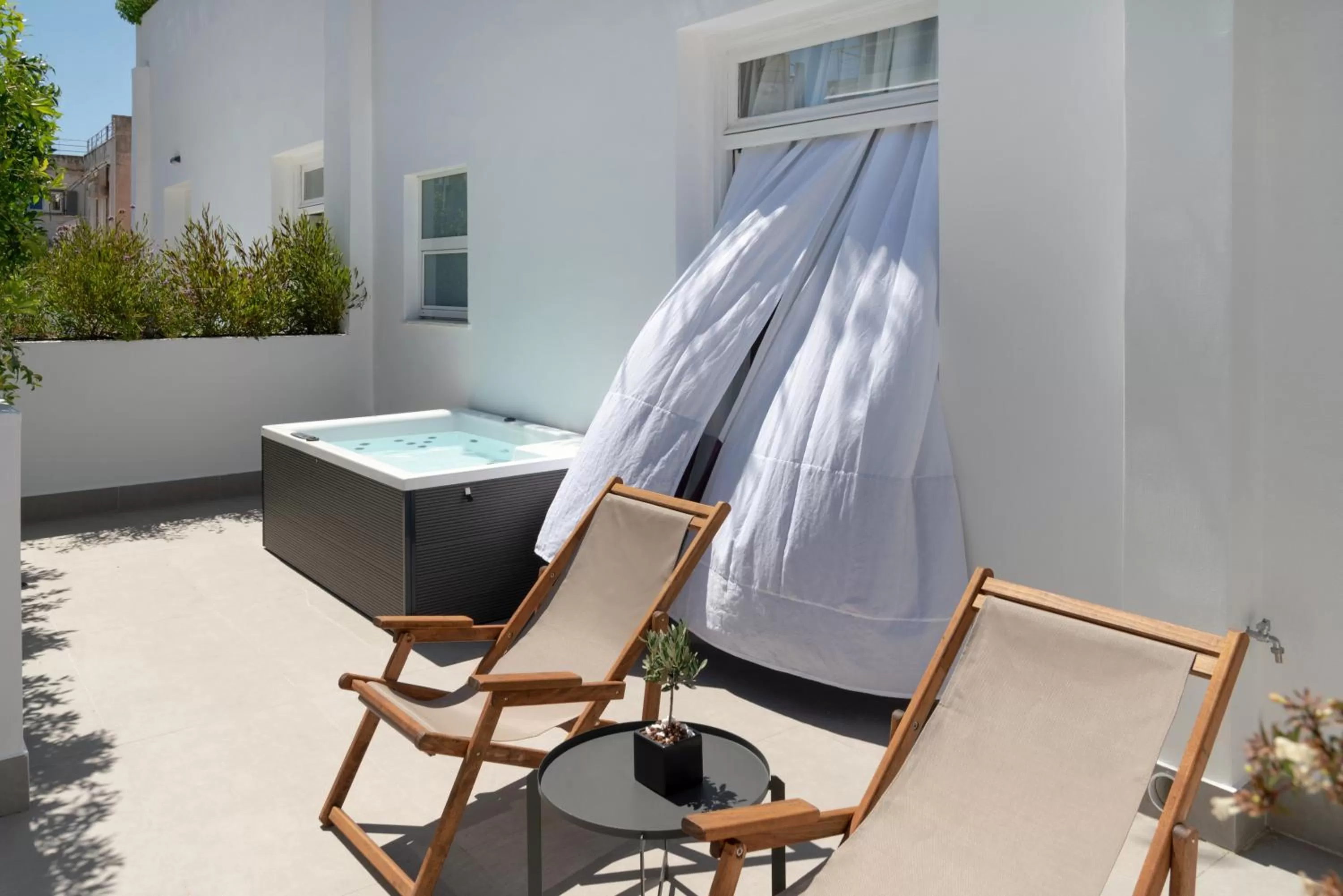 Signature Suite with Outdoor Hot Tub and Lycabettus View in Athens Flair