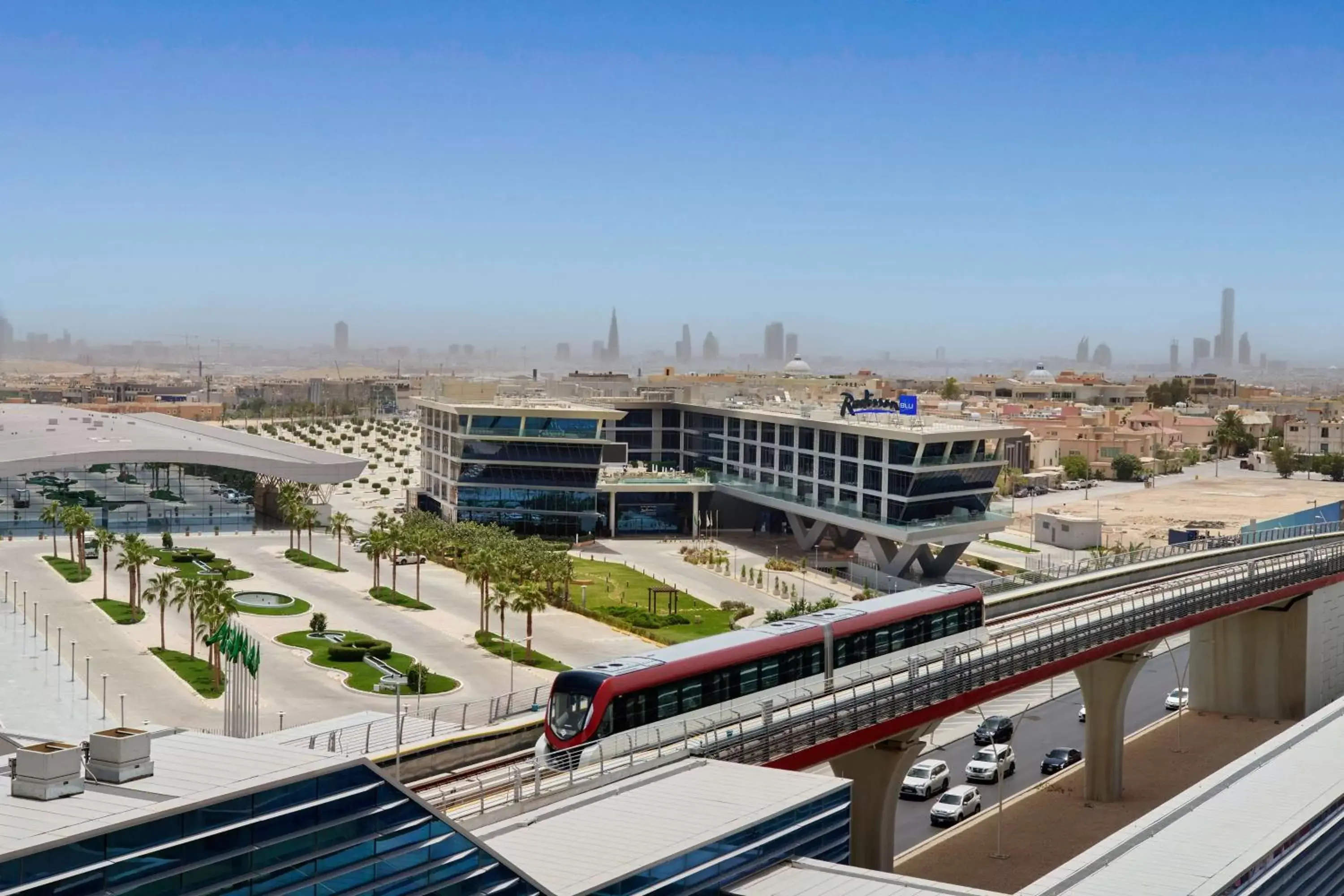 Property building in Radisson Blu Hotel Riyadh Convention and Exhibition Center Property building in Radisson Blu Hotel Riyadh Convention and Exhibition Center