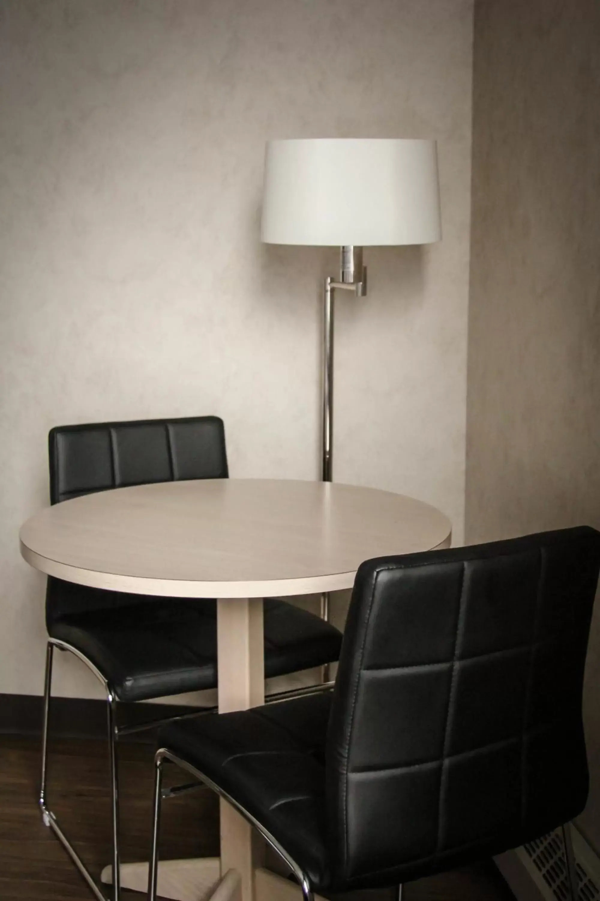 Decorative detail, Dining Area in Continental Inn & Suites