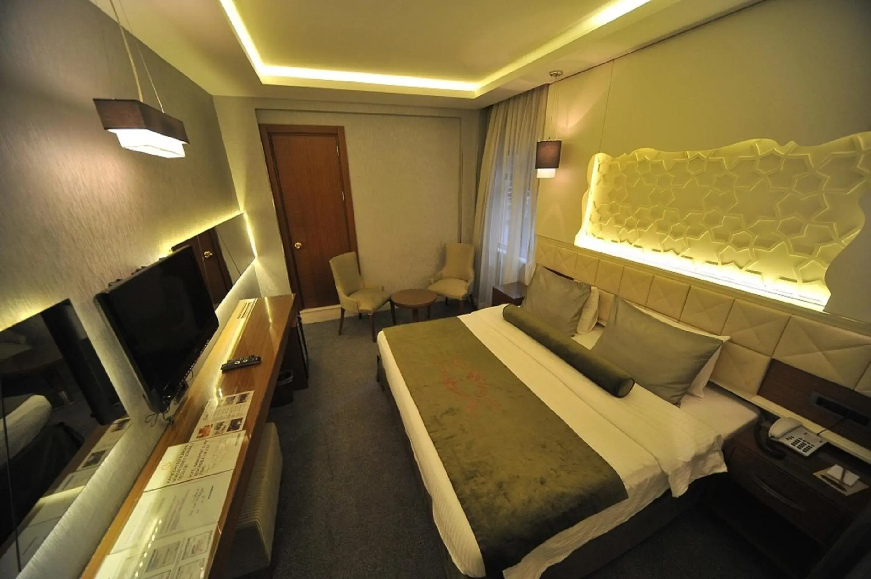 Bed in Grand Star Hotel Bosphorus & Spa