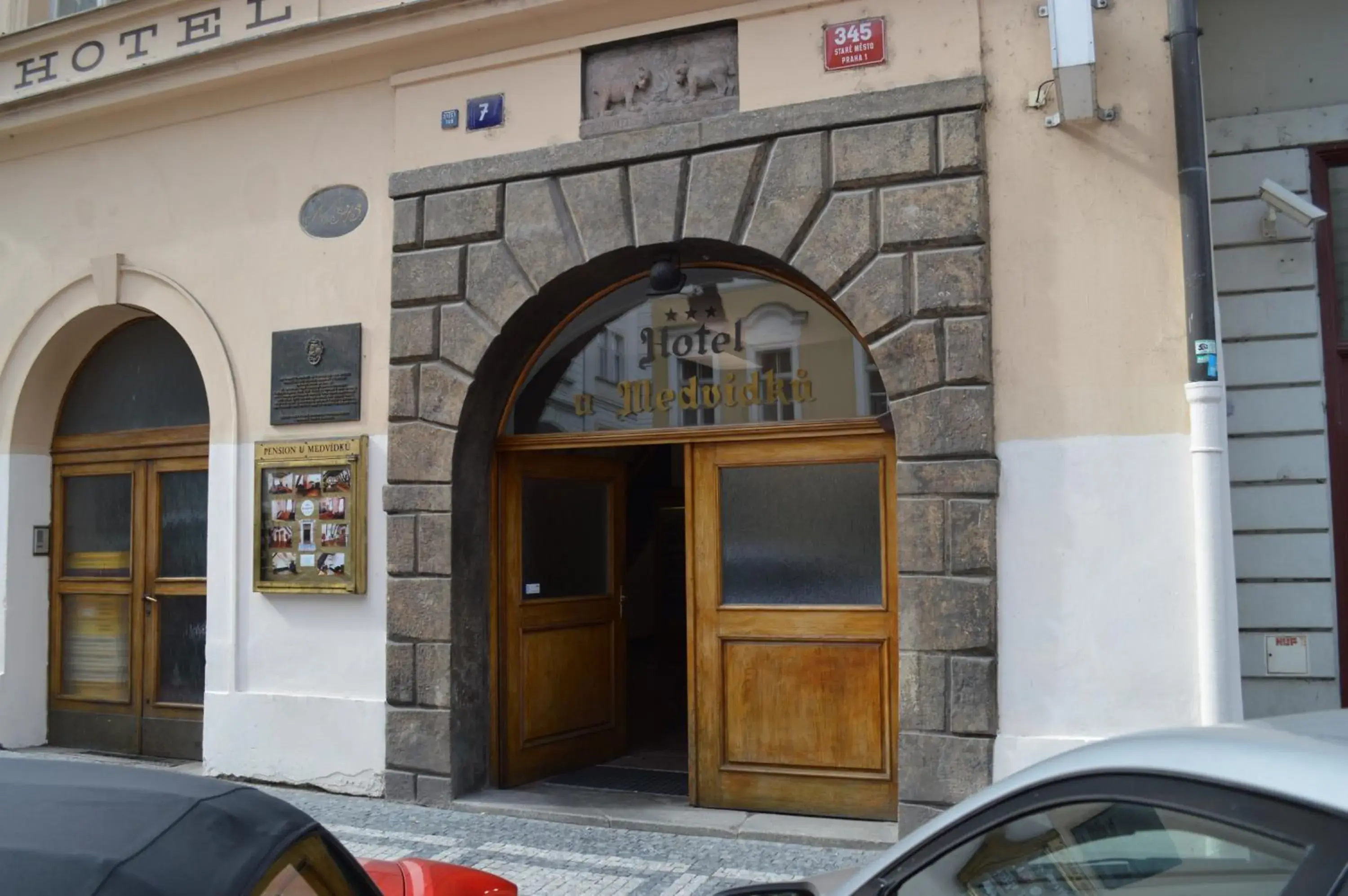 Facade/entrance in U Medvidku-Brewery Hotel