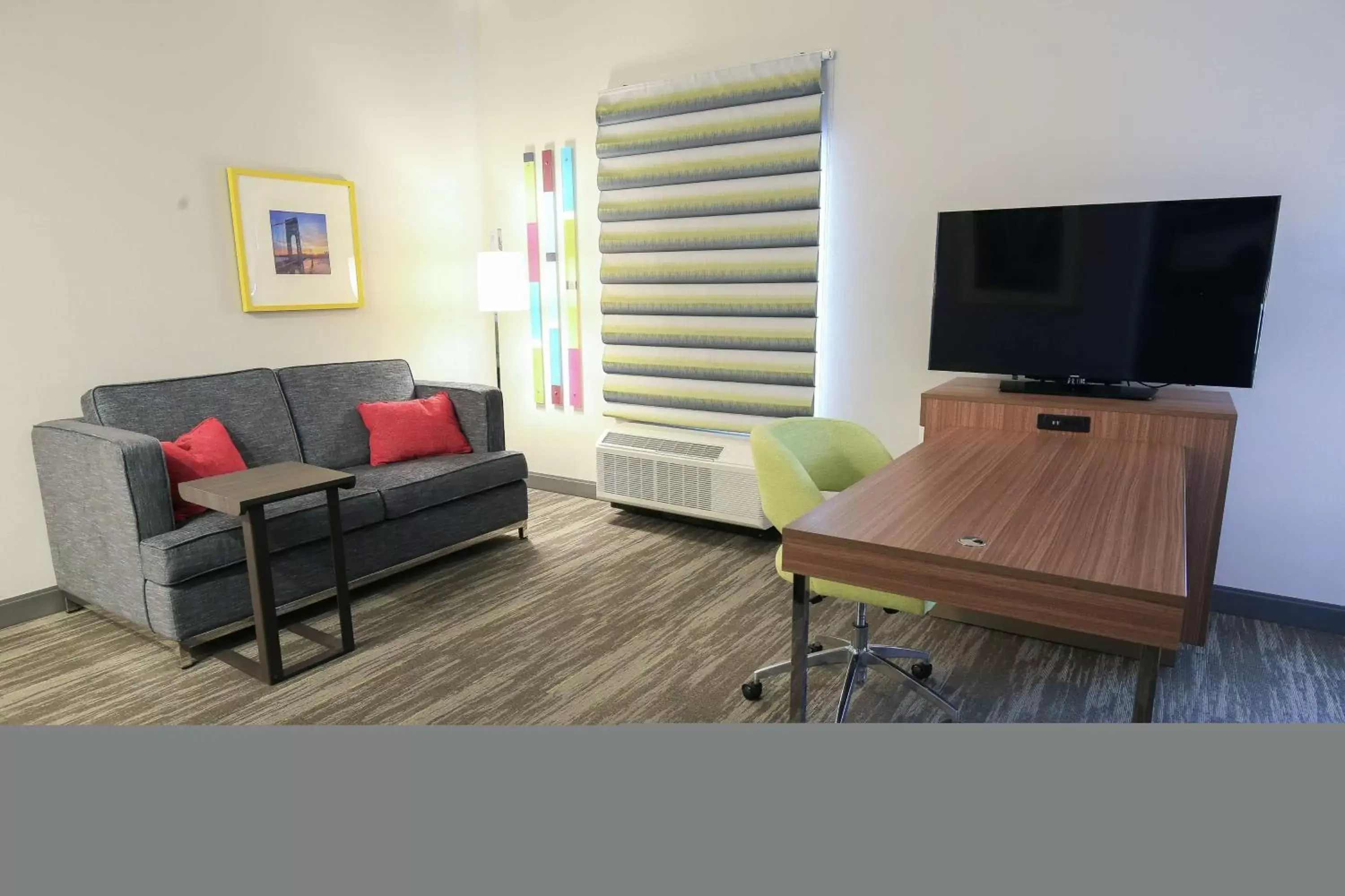 Bedroom in Hampton Inn & Suites Mount Laurel/Moorestown Bedroom in Hampton Inn & Suites Mount Laurel/Moorestown