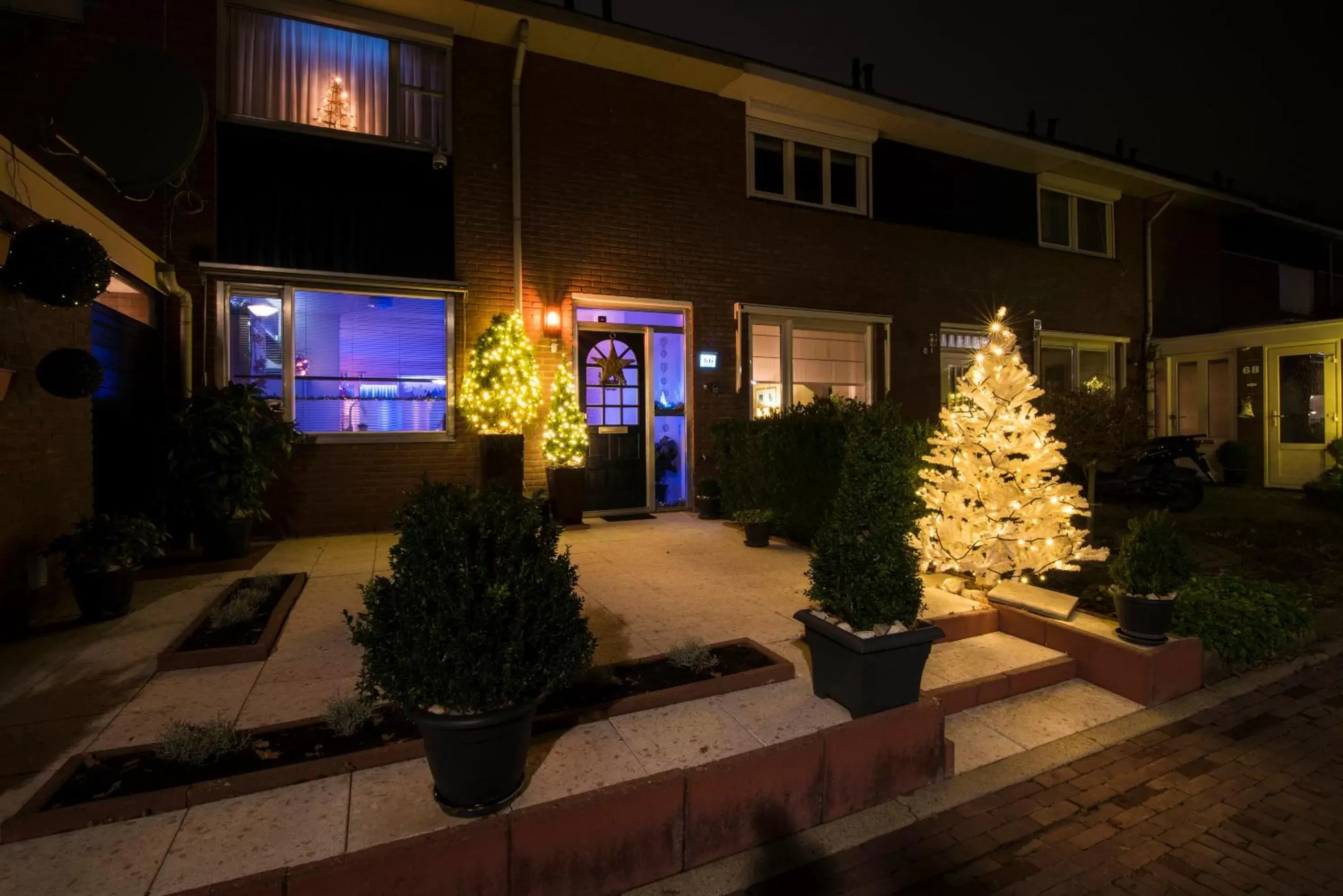 Facade/entrance, Property Building in Enschede