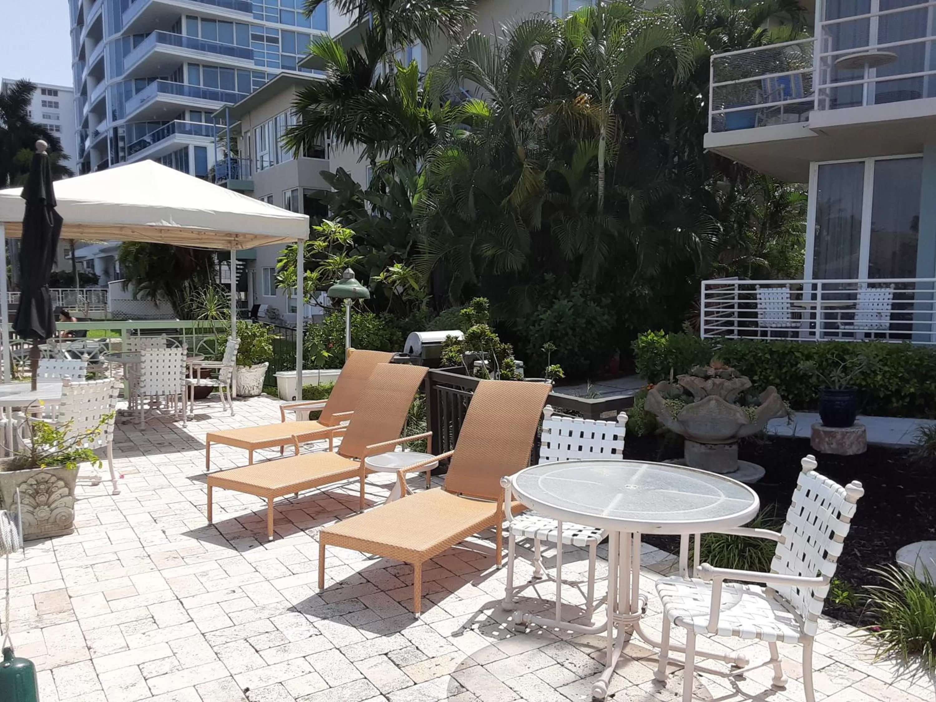 View (from property/room) in Manhattan Tower Apartment Hotel