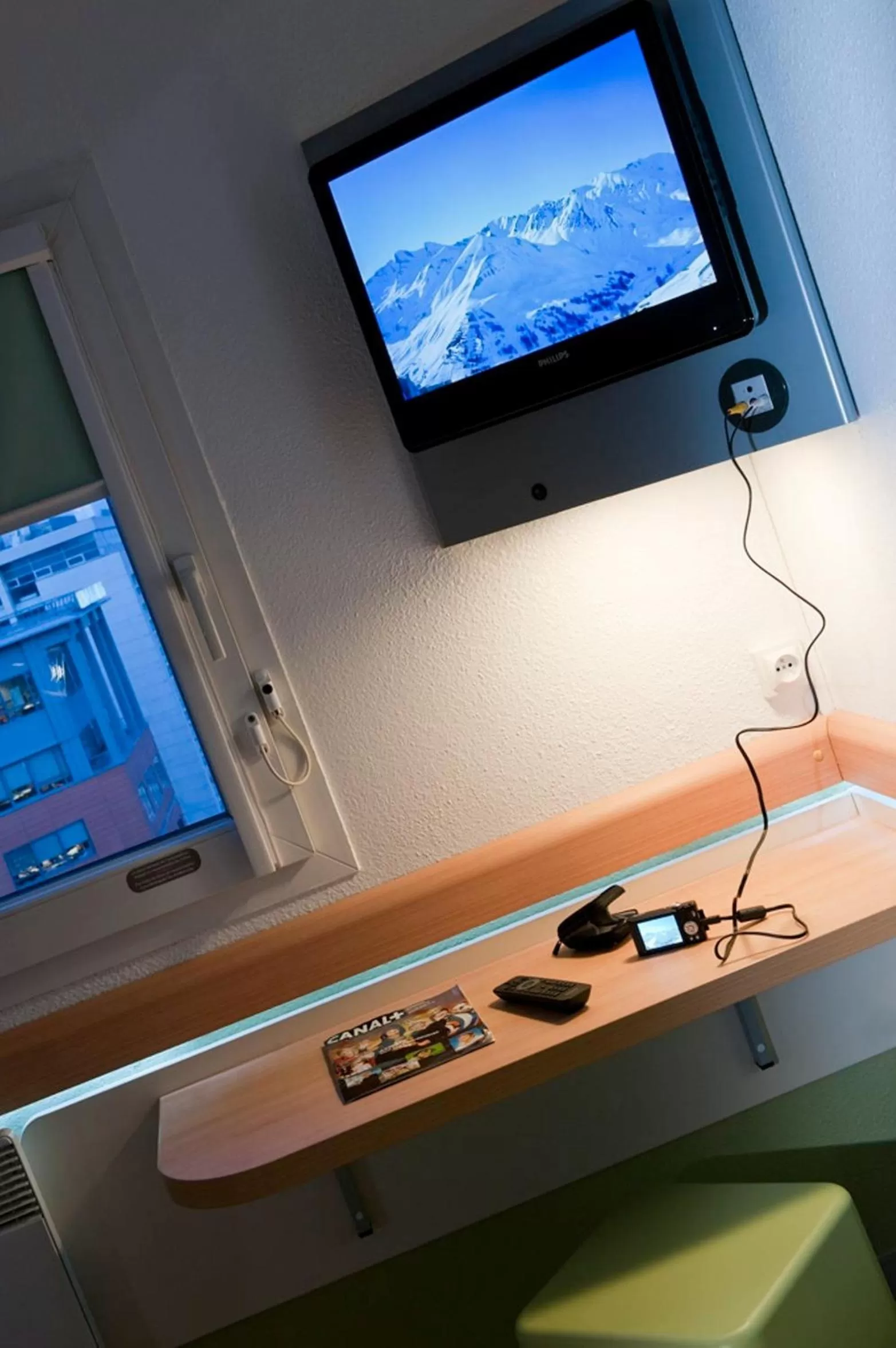 Seating area in ibis Budget Brussels South Ruisbroek