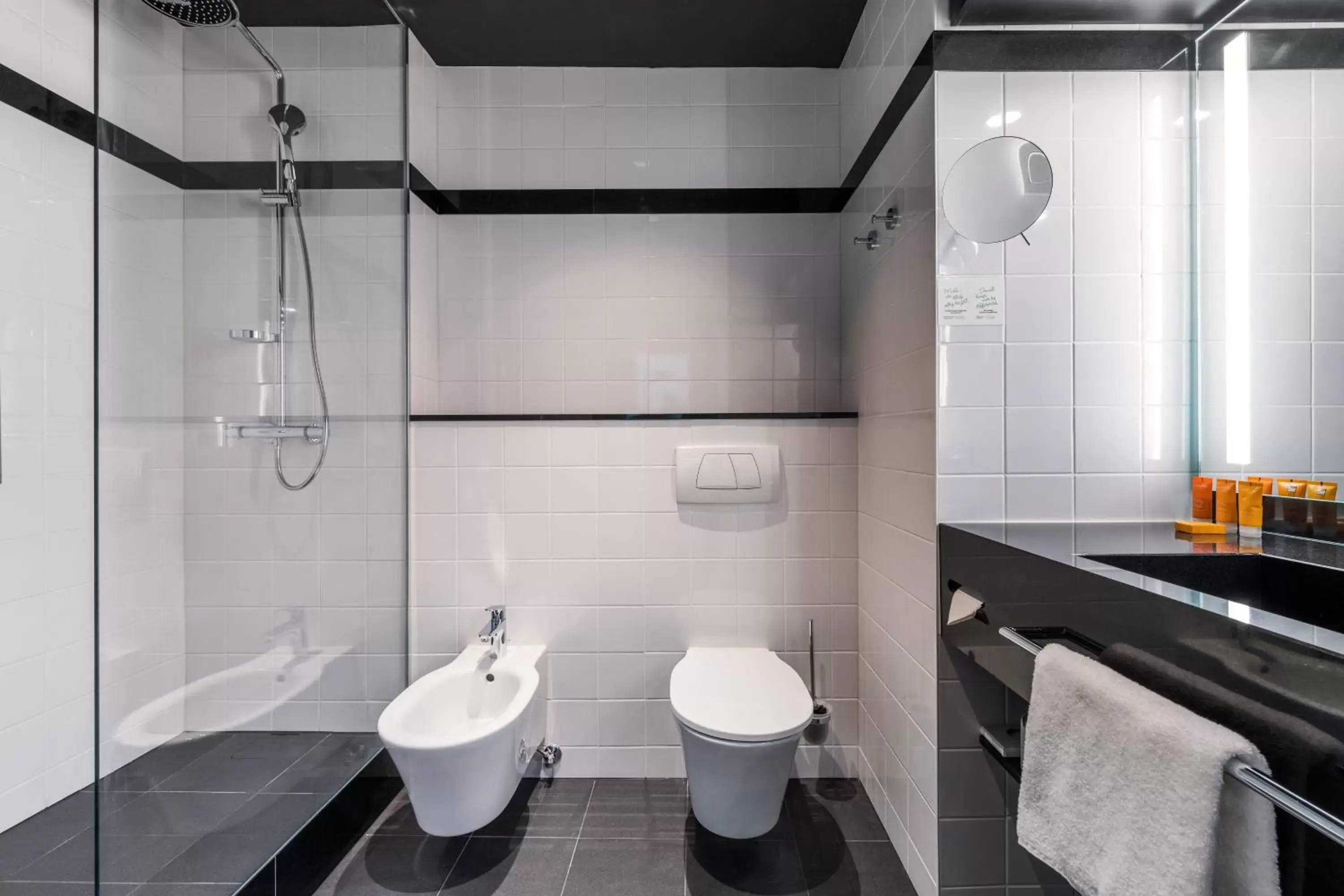 Shower, Bathroom in Vienna House by Wyndham Diplomat Prague