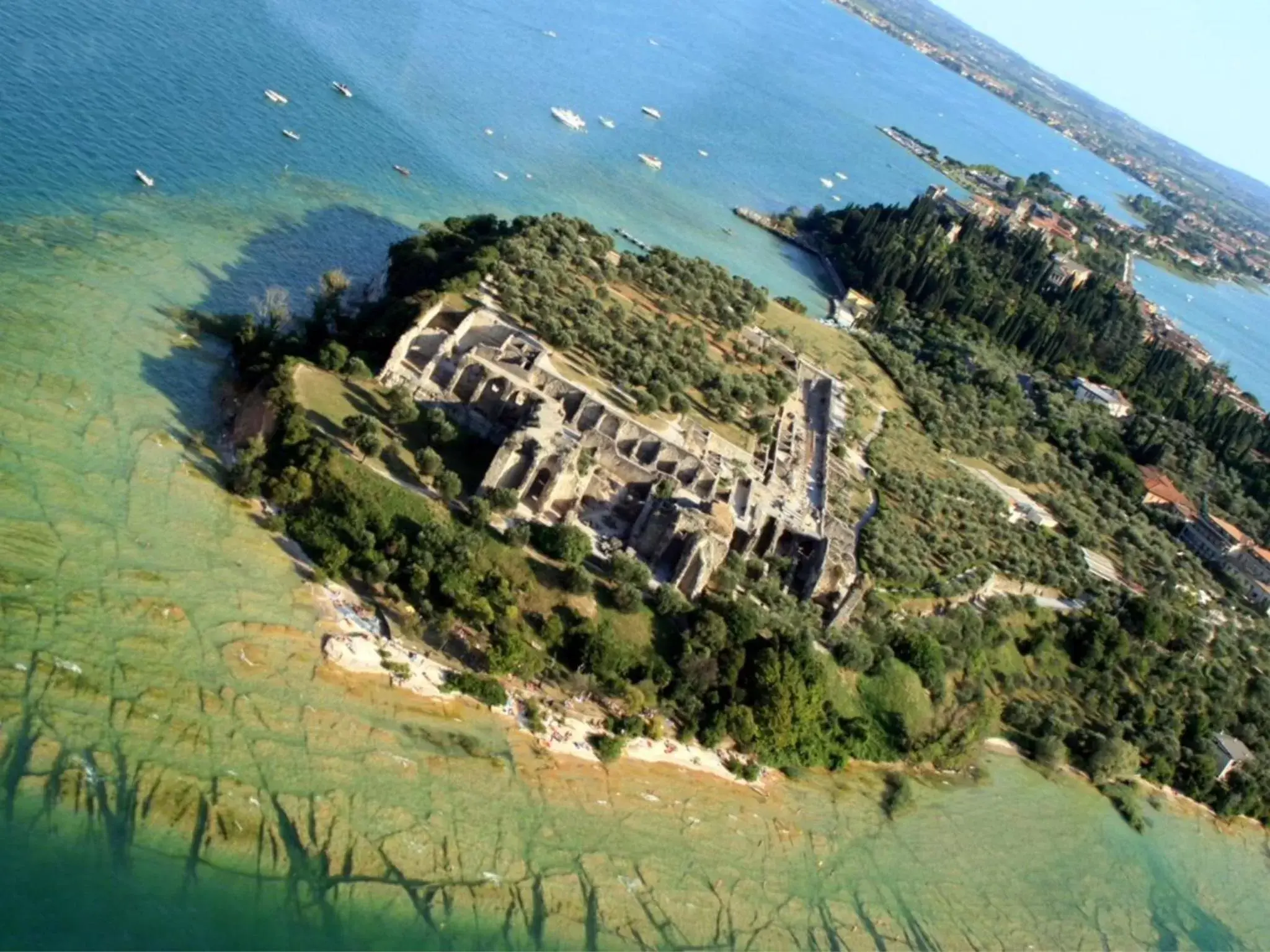 Nearby landmark, Bird's-eye View in B&B Desenzano Paradise