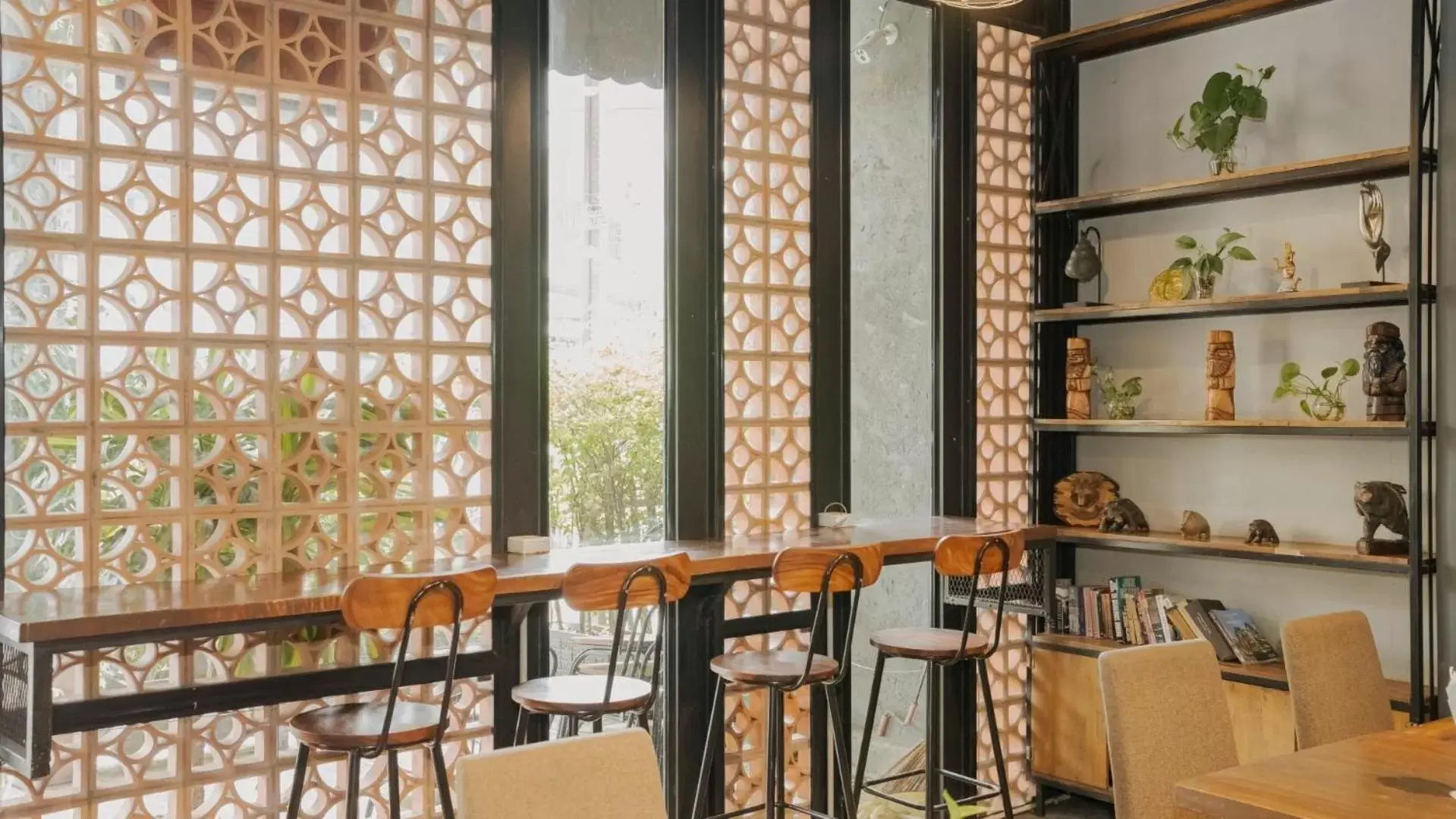 Lounge or bar in Monsoon Bassac Hotel Lounge or bar in Monsoon Bassac Hotel