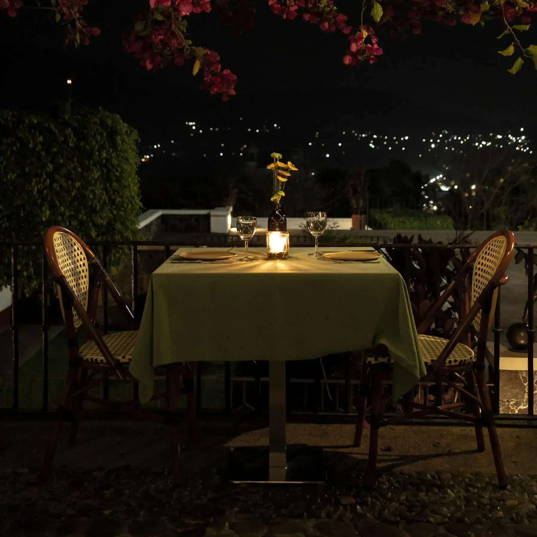 Night, Restaurant/Places to Eat in Posada del Tepozteco