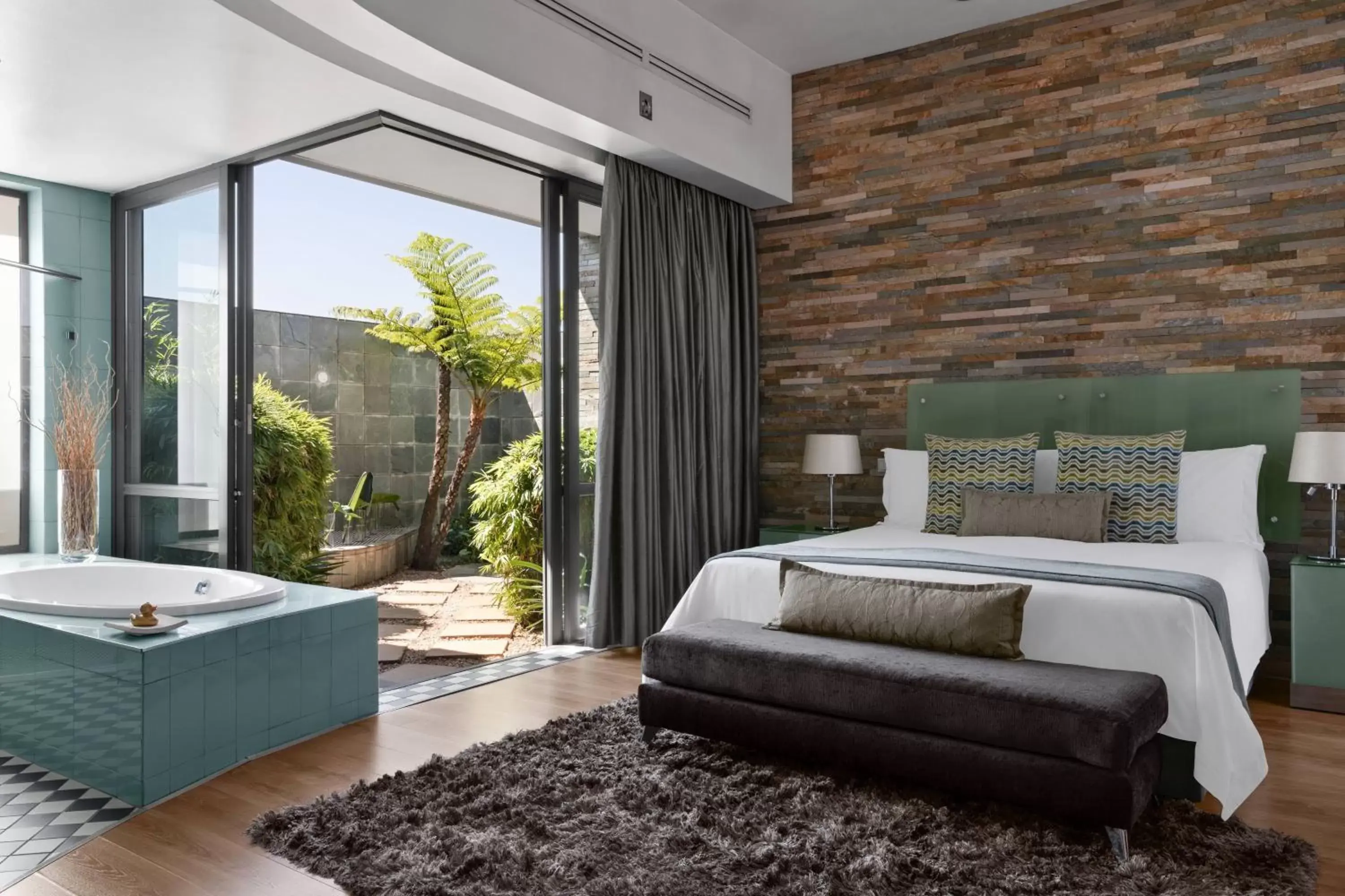 Photo of the whole room, Bed in African Pride Melrose Arch, Autograph Collection
