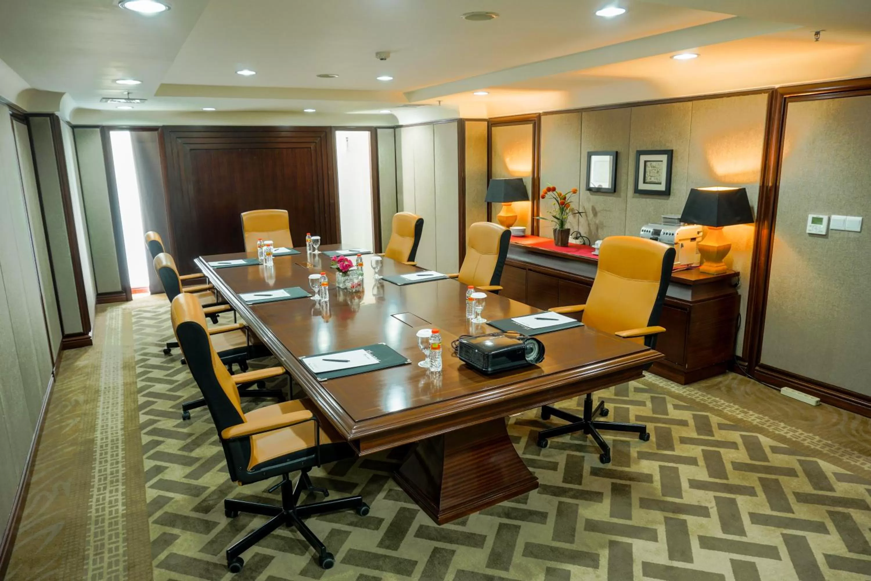 Banquet/Function facilities in Swiss-Belhotel Serpong